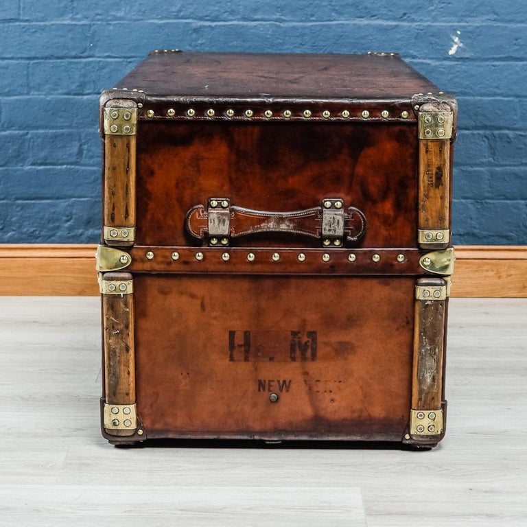 Antique 20th Century Beautiful Louis Vuitton Leather Wardrobe Trunk, circa 1910 For Sale at 1stdibs