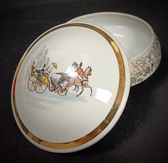 Antique 20th Century Bonbonnière in Genuine L.F. Porcelain, Coach Scene  - 2Y128