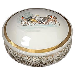 Antique 20th Century Bonbonnière in Genuine L.F. Porcelain, Coach Scene  - 2Y128