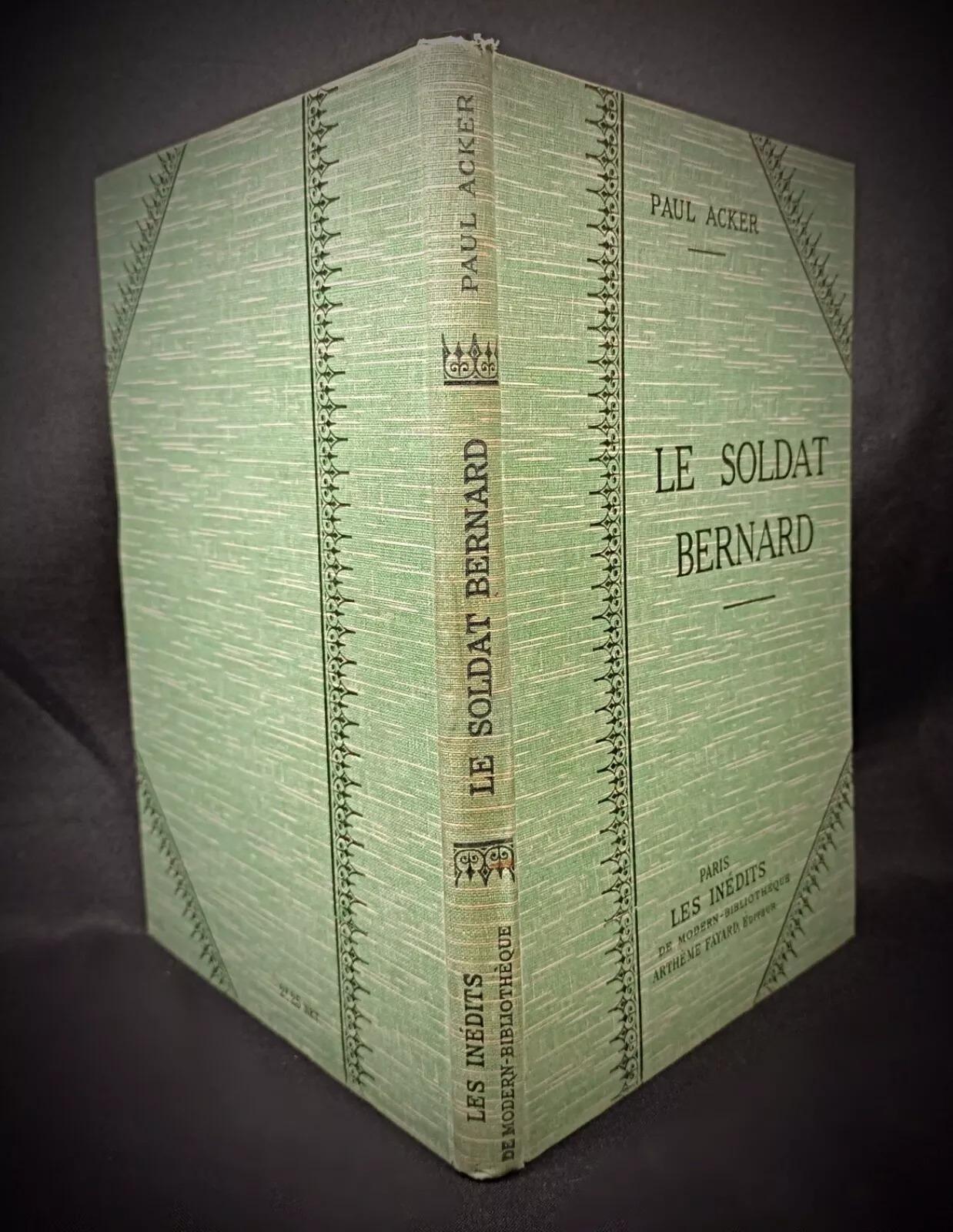 French Antique 20th-Century Book 