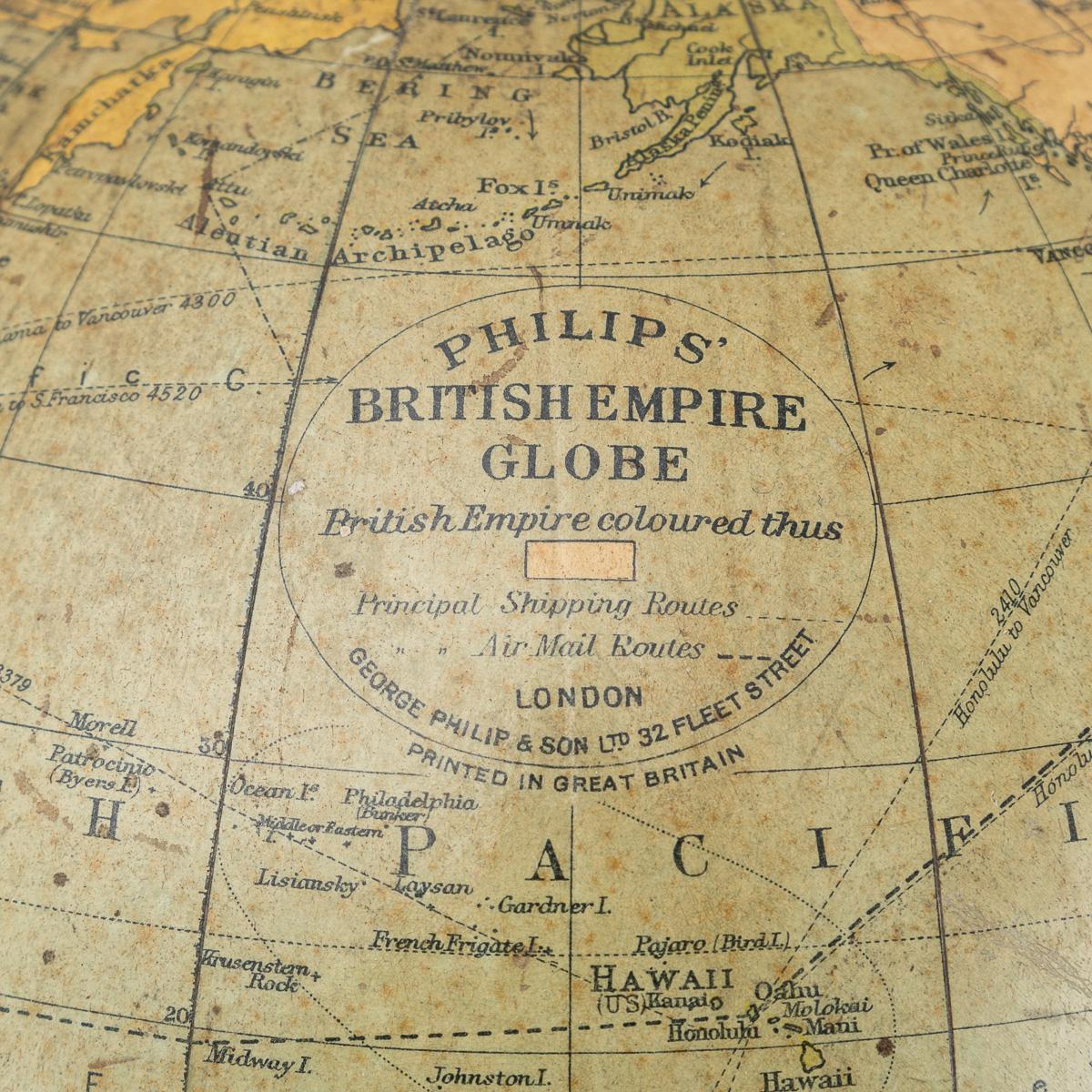 Antique British Empire Globe del XX secolo di George Philip & Son Ltd c.C. 14