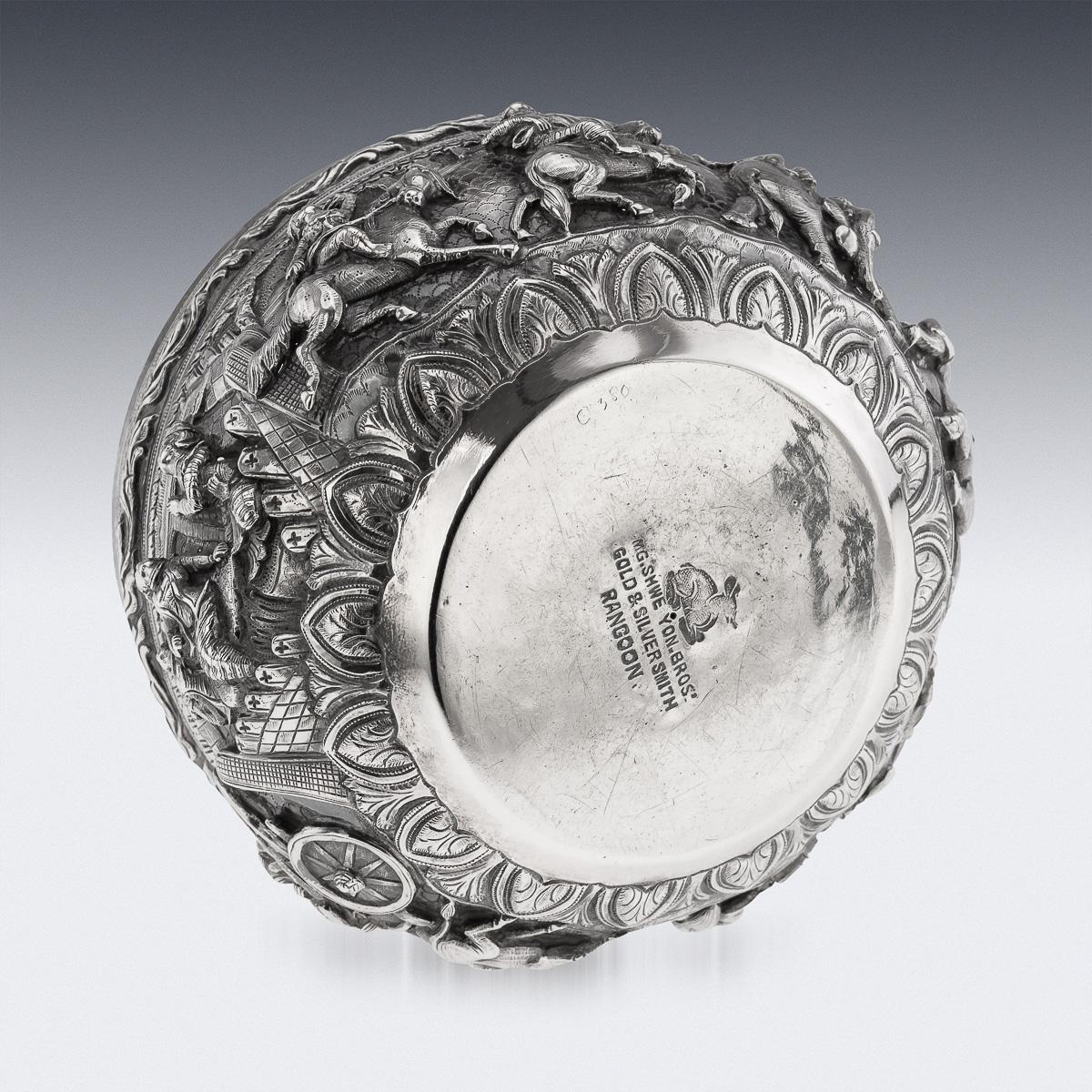 Argent Ancienne coupe birmane en argent massif repoussé du 20e siècle 