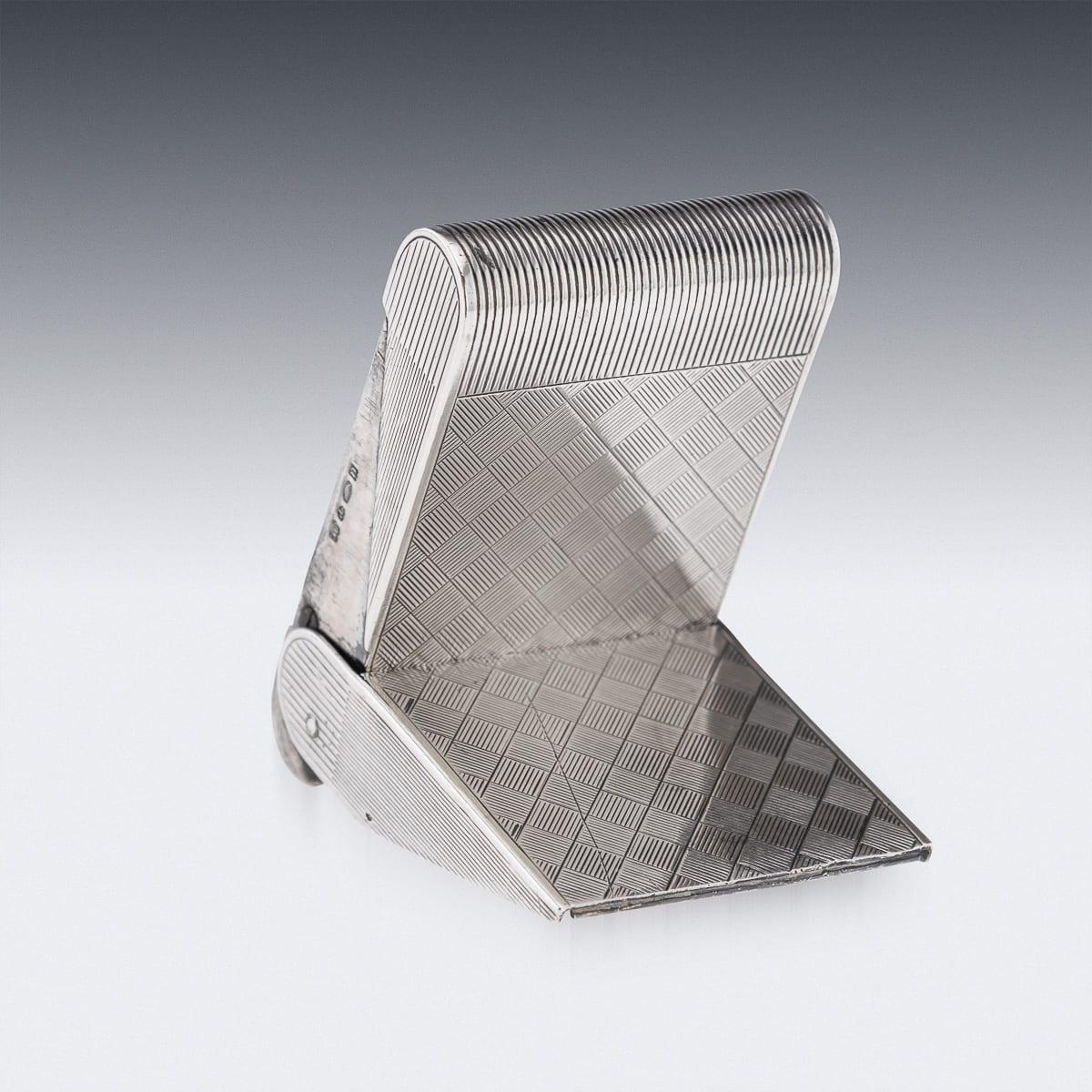 Antique 20th Century Cartier Solid Silver Travel Clock c.1908 In Good Condition For Sale In Royal Tunbridge Wells, Kent