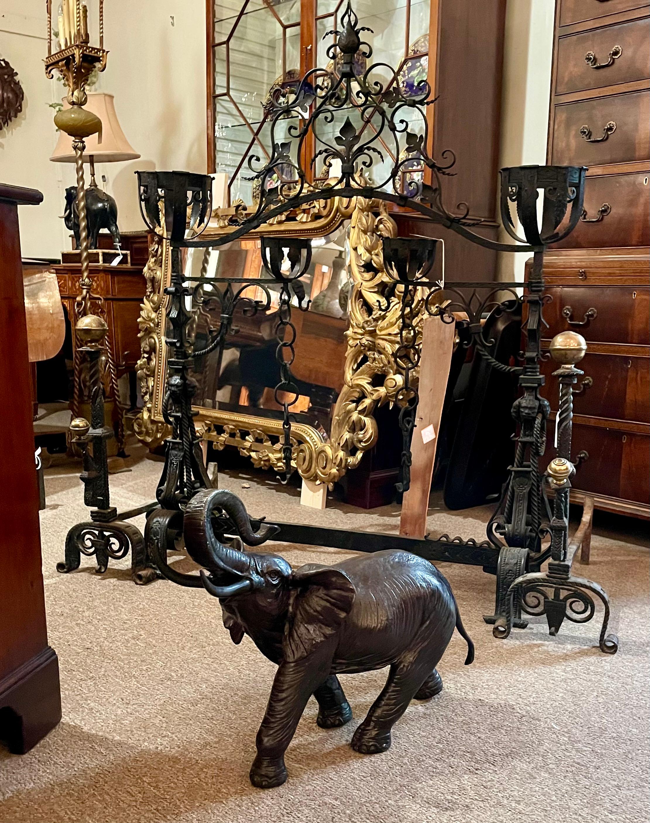 Antica statua di elefante in bronzo fuso del XX secolo. in vendita 3