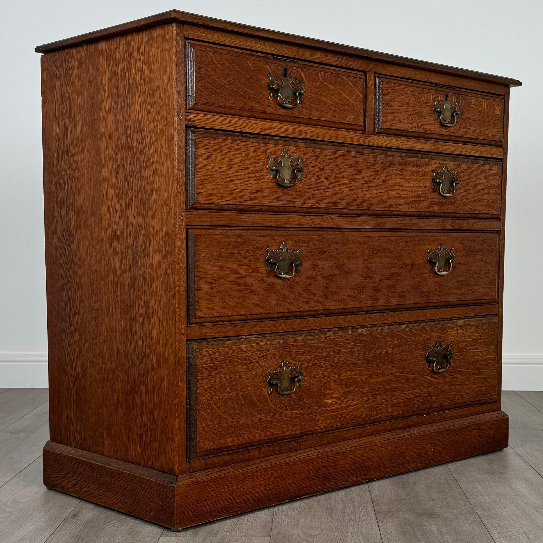 Antique 20th Century Chest Of Drawers Of Fine Quality In Oak ( REF AF-3681 For Sale 5