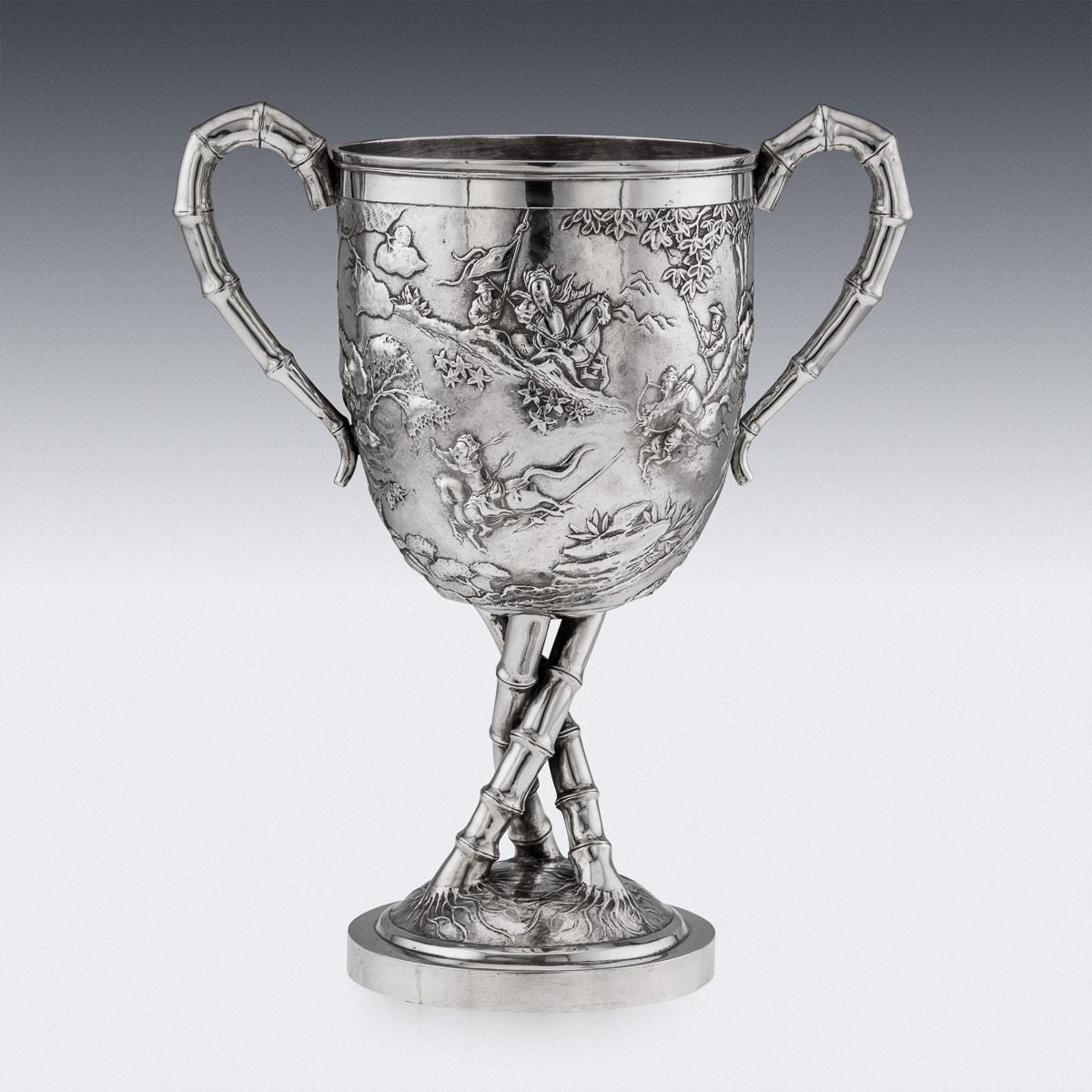 Antique 20th Century Chinese Export Silver Trophy Cup On Base, Luen Wo c.1900 In Good Condition For Sale In Royal Tunbridge Wells, Kent