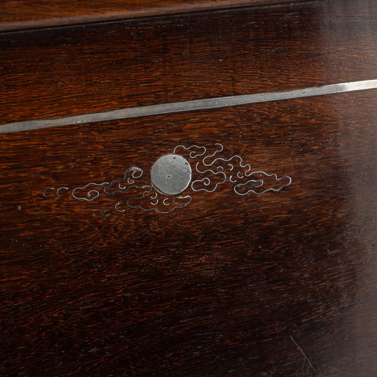 Antico vassoio da tè cinese del XX secolo in argento massiccio e legno, 1900 ca. in vendita 3