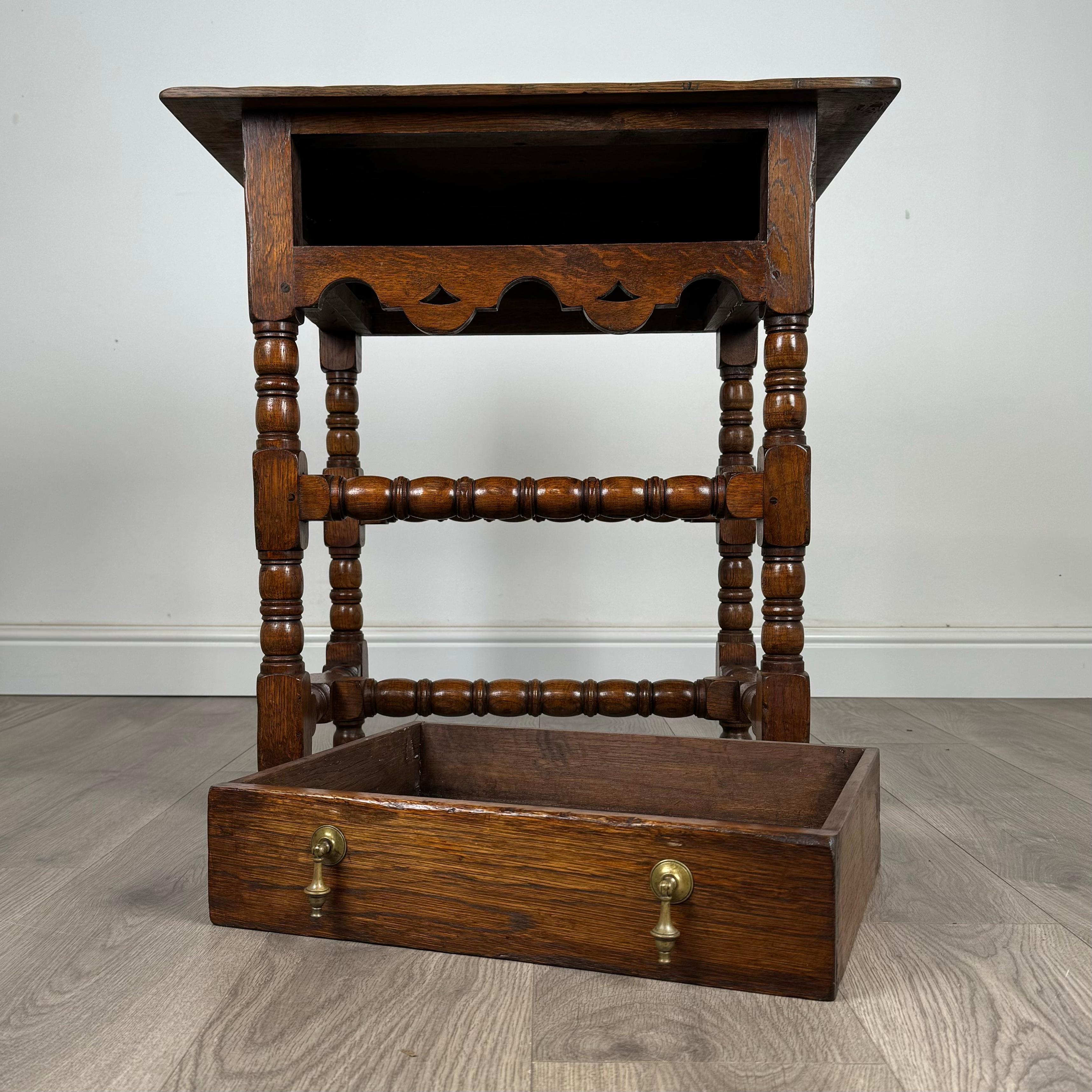 Antique 20th Century Chippendale Style Side Table In Oak ( REF AF-3252 ) For Sale 8