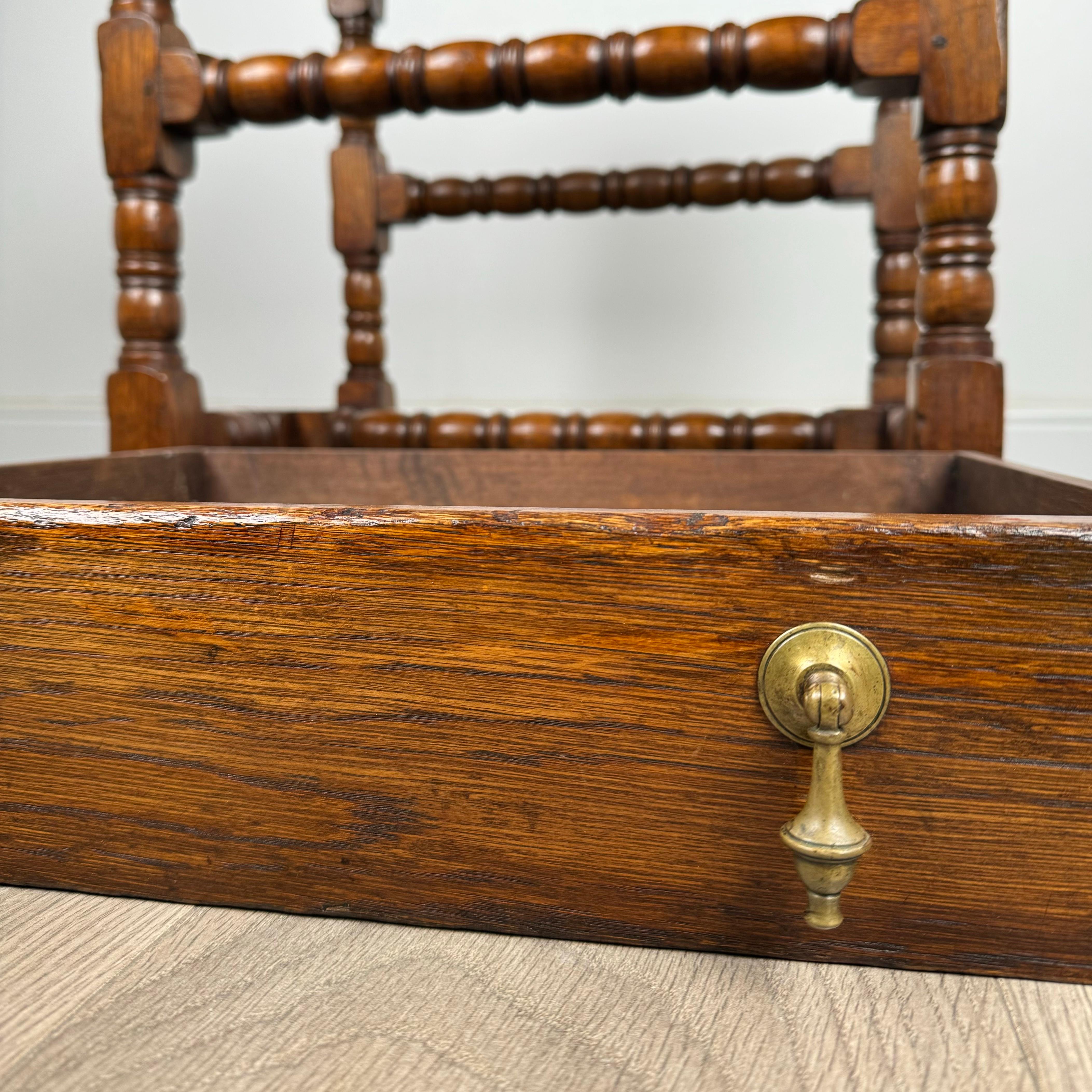 Antique 20th Century Chippendale Style Side Table In Oak ( REF AF-3252 ) For Sale 9