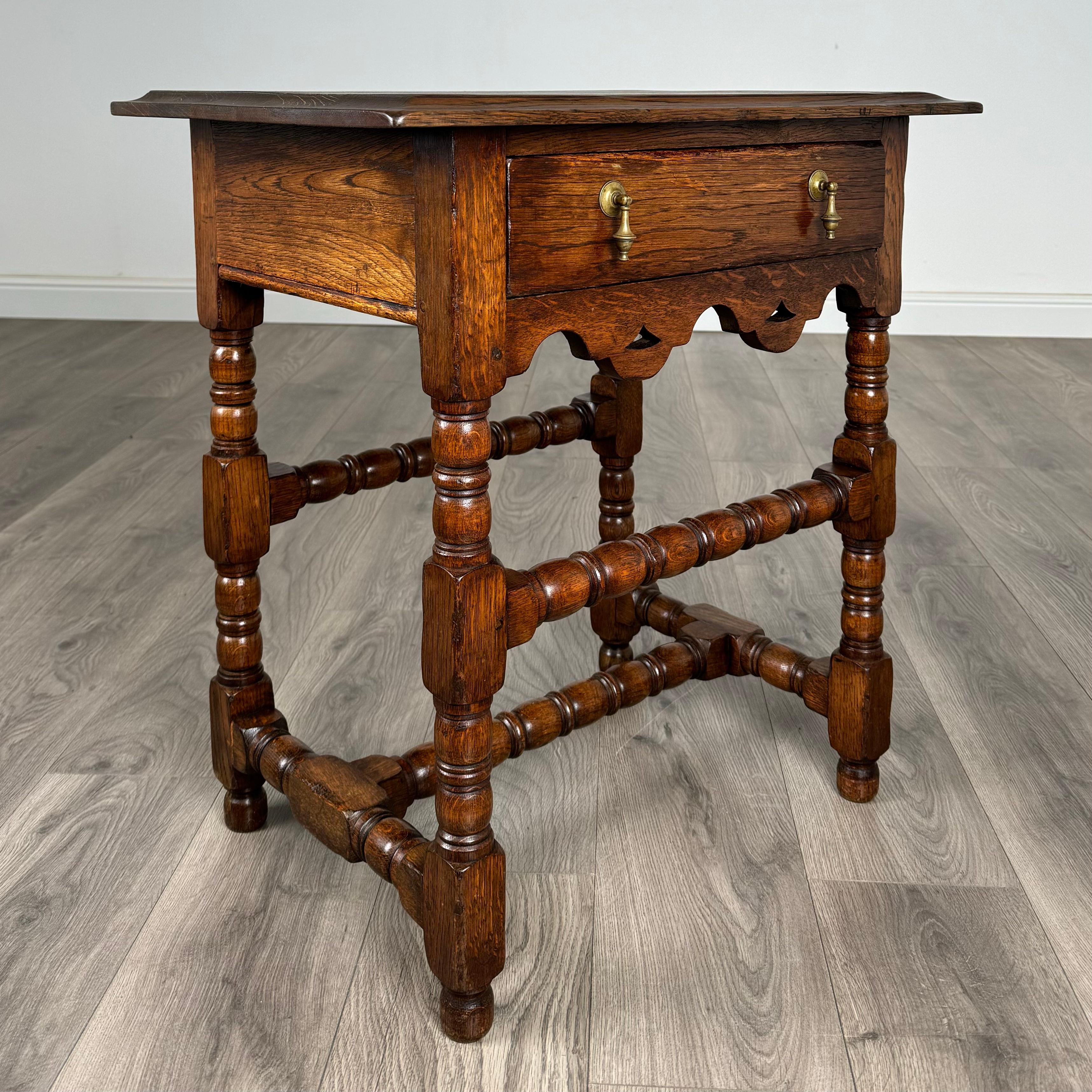 Antique 20th Century Chippendale Style Side Table In Oak ( REF AF-3252 ) For Sale 6