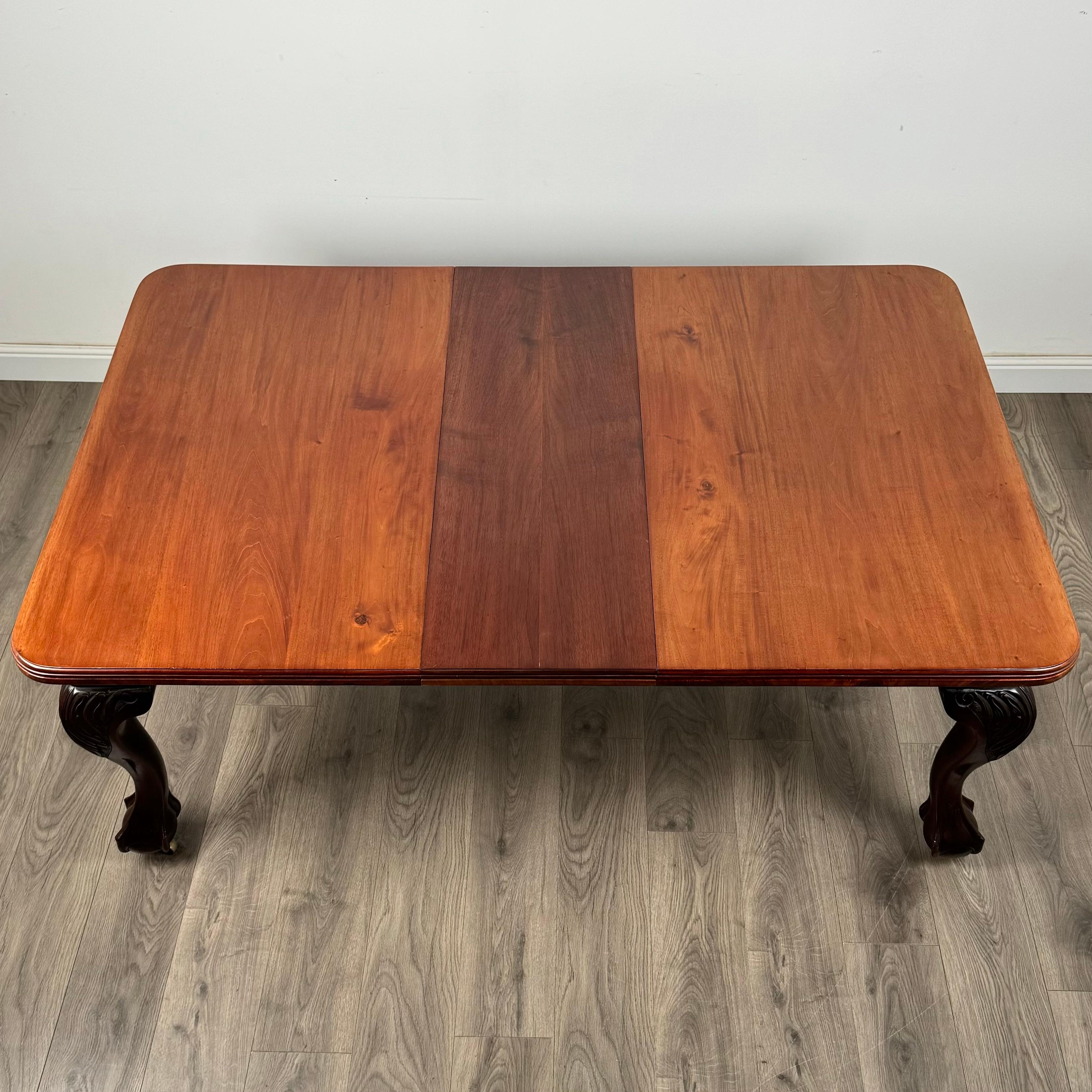 Anglais Table de salle à manger ancienne du 20ème siècle en acajou ( REF AF-3420 ) en vente