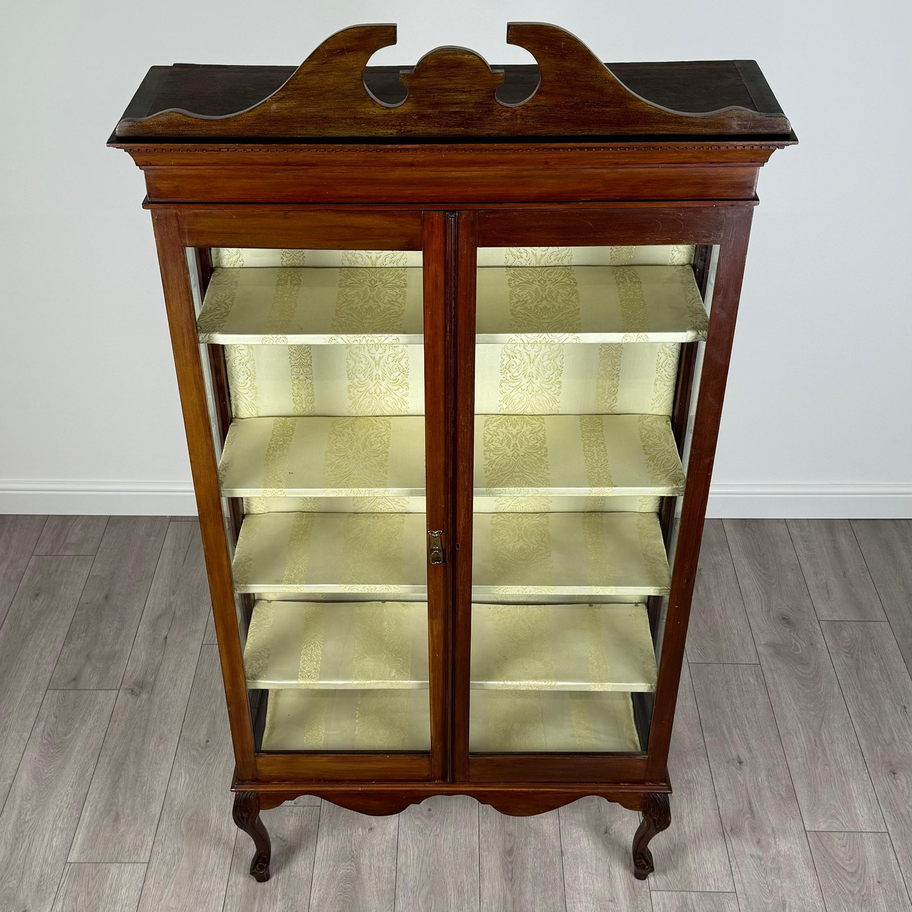 Vitrine ancienne du 20ème siècle en acajou (REF AF-3514) en vente 5