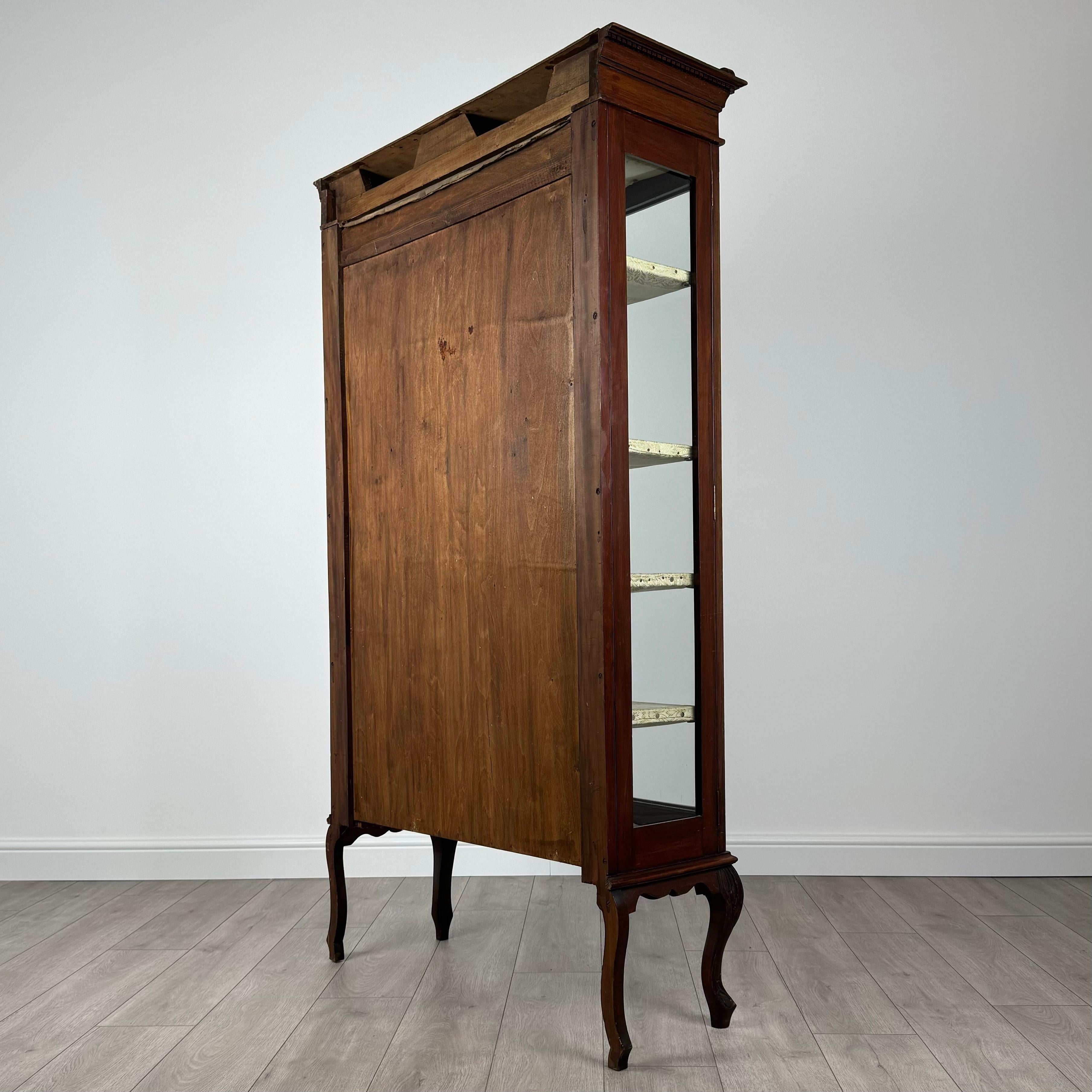 Vitrine ancienne du 20ème siècle en acajou (REF AF-3514) en vente 2