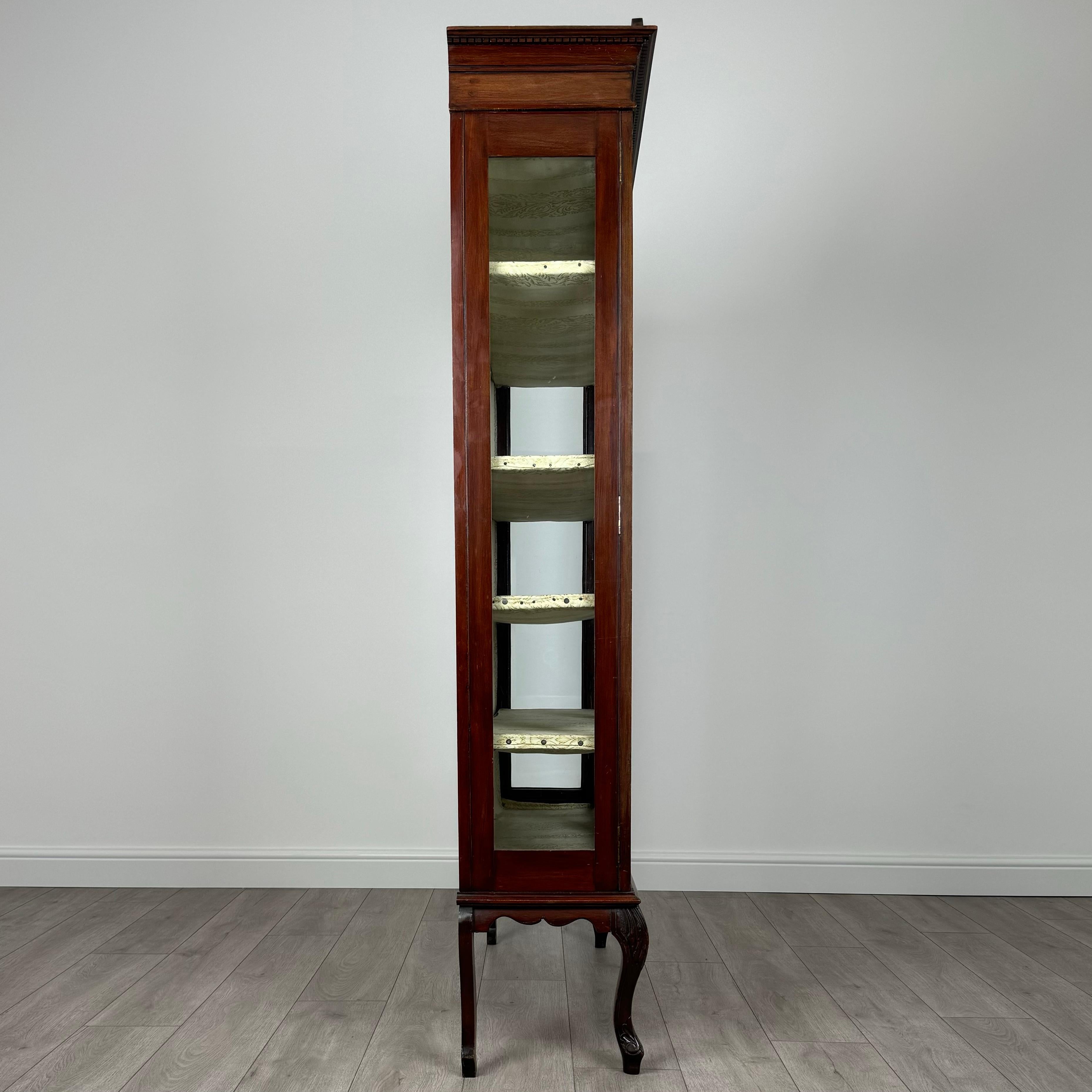 Vitrine ancienne du 20ème siècle en acajou (REF AF-3514) en vente 3
