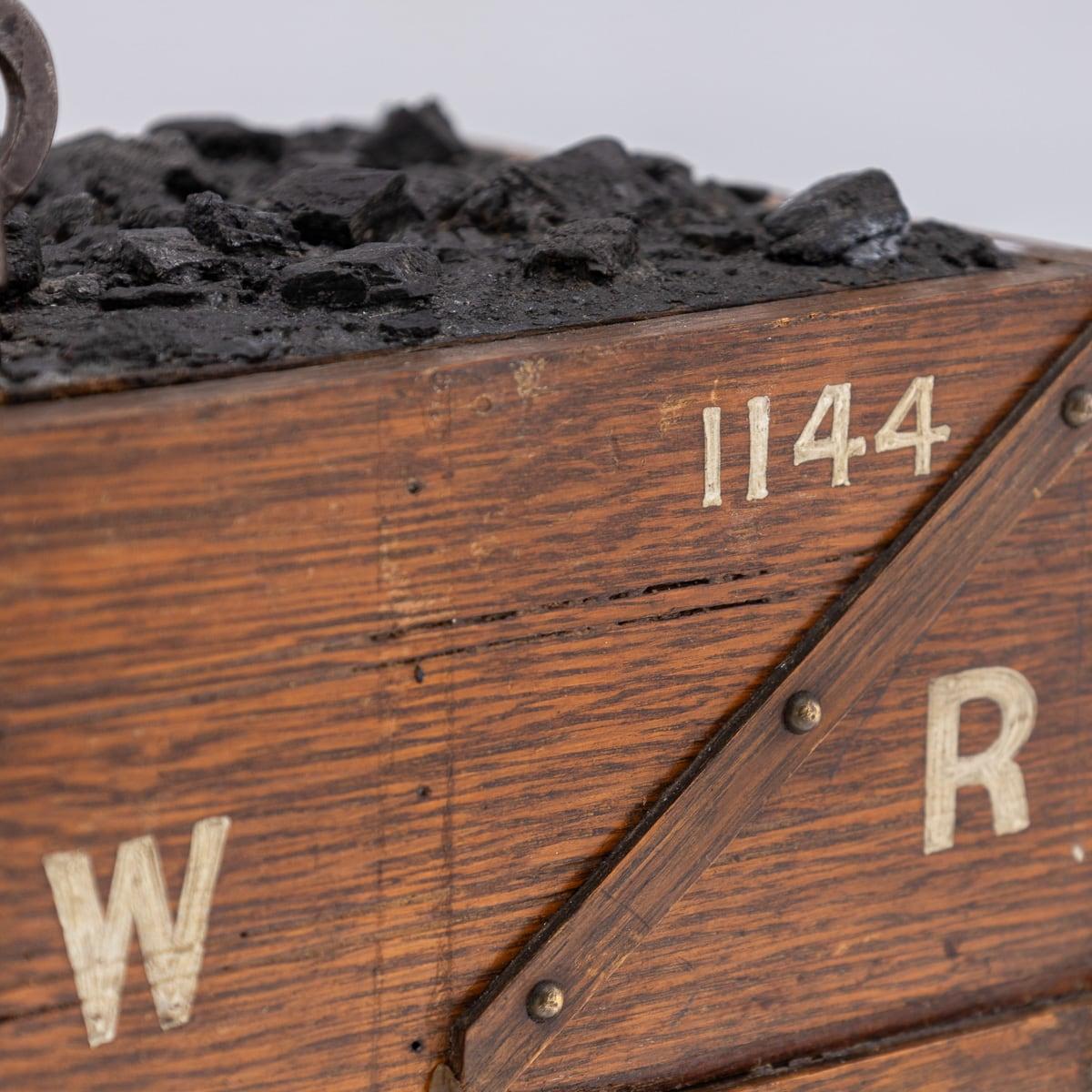 Ancienne boîte de tente de chemin de fer édouardienne du 20ème siècle en chêne Gwr, vers 1900 en vente 8