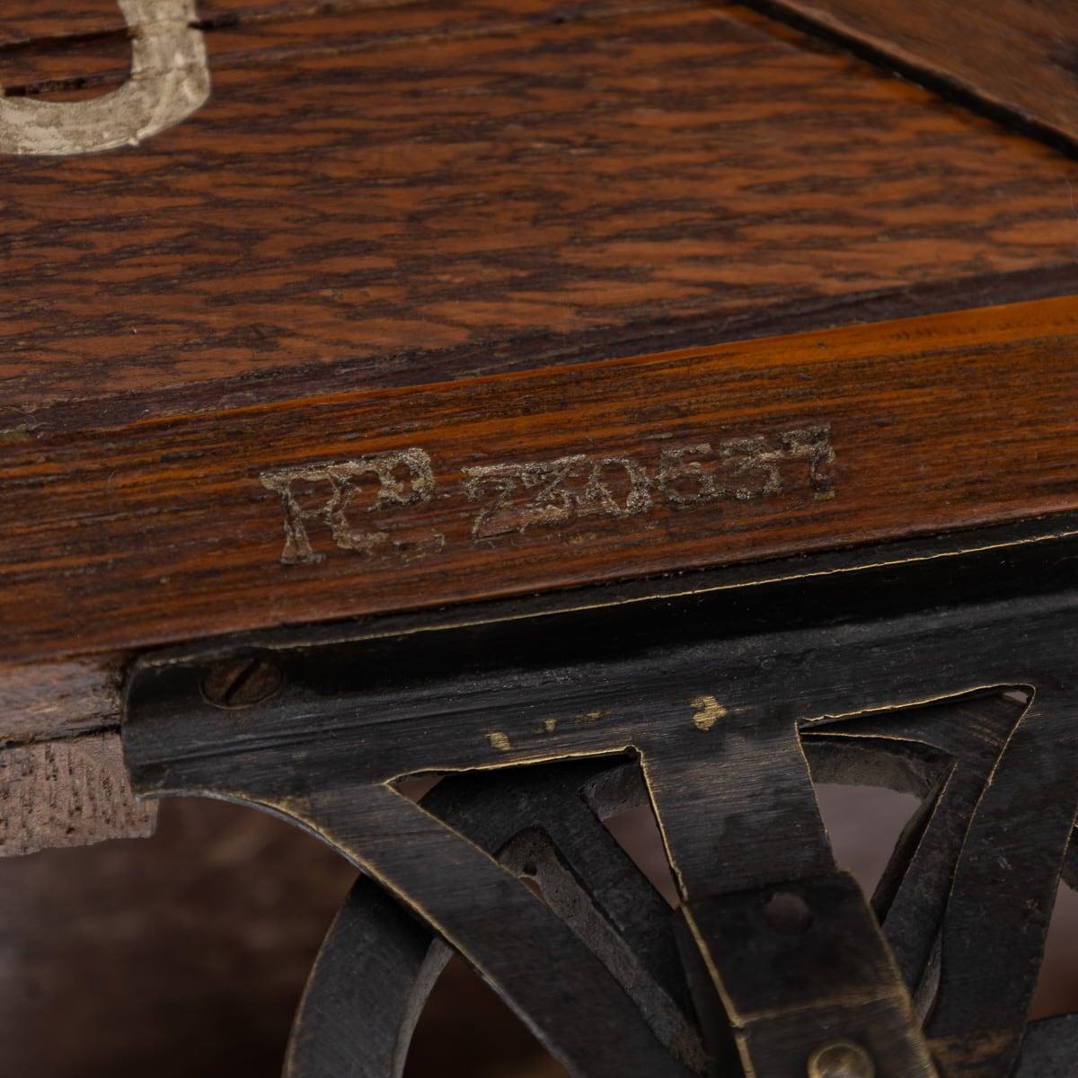 Ancienne boîte de tente de chemin de fer édouardienne du 20ème siècle en chêne Gwr, vers 1900 en vente 13