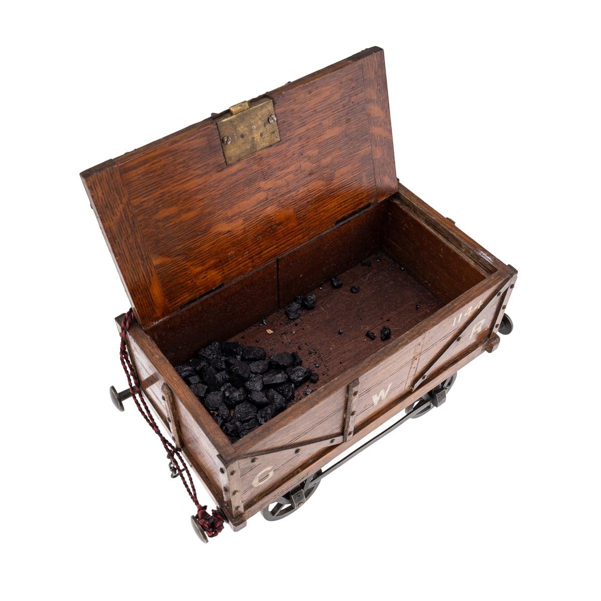 Métal Ancienne boîte de tente de chemin de fer édouardienne du 20ème siècle en chêne Gwr, vers 1900 en vente