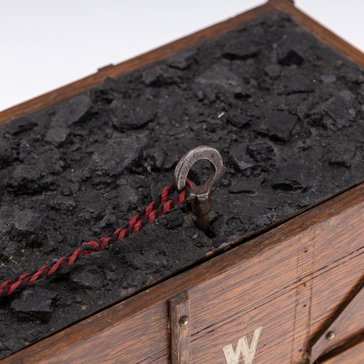 Ancienne boîte de tente de chemin de fer édouardienne du 20ème siècle en chêne Gwr, vers 1900 en vente 2