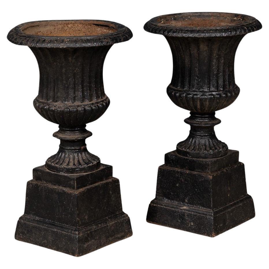 Antique 20th Century Edwardian Pair Of Black Cast Iron Garden Urns c.1910