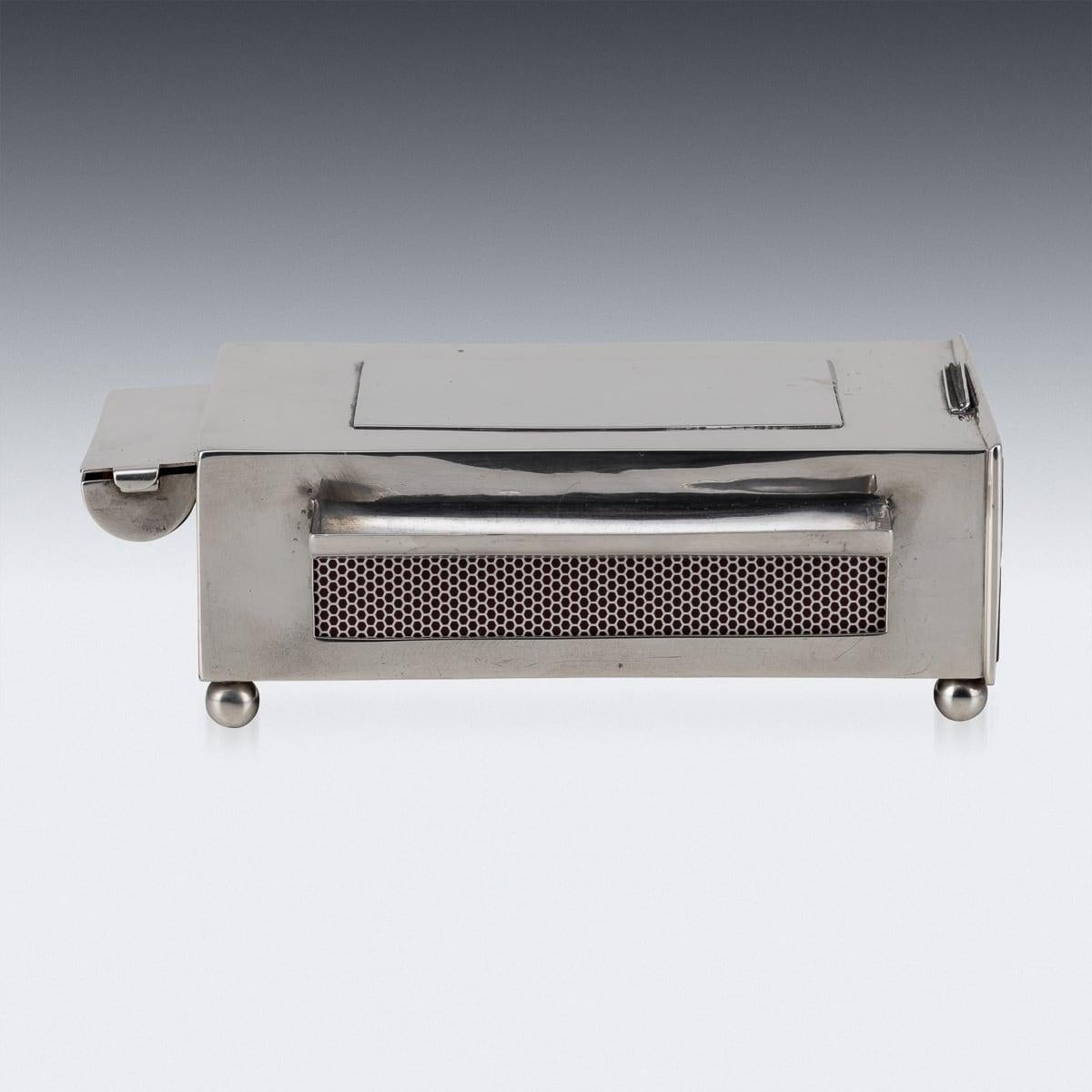 Antique 20th Century Edwardian Solid Silver Table Matchbox Holder, London c.1907 For Sale 1