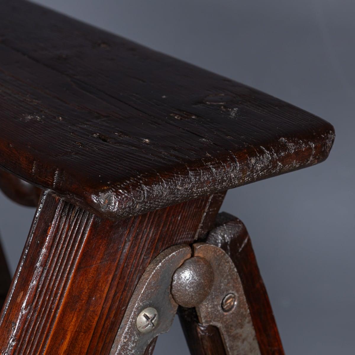 Antique 20th Century Edwardian Wooden Safety Ladder c.1910 For Sale 9