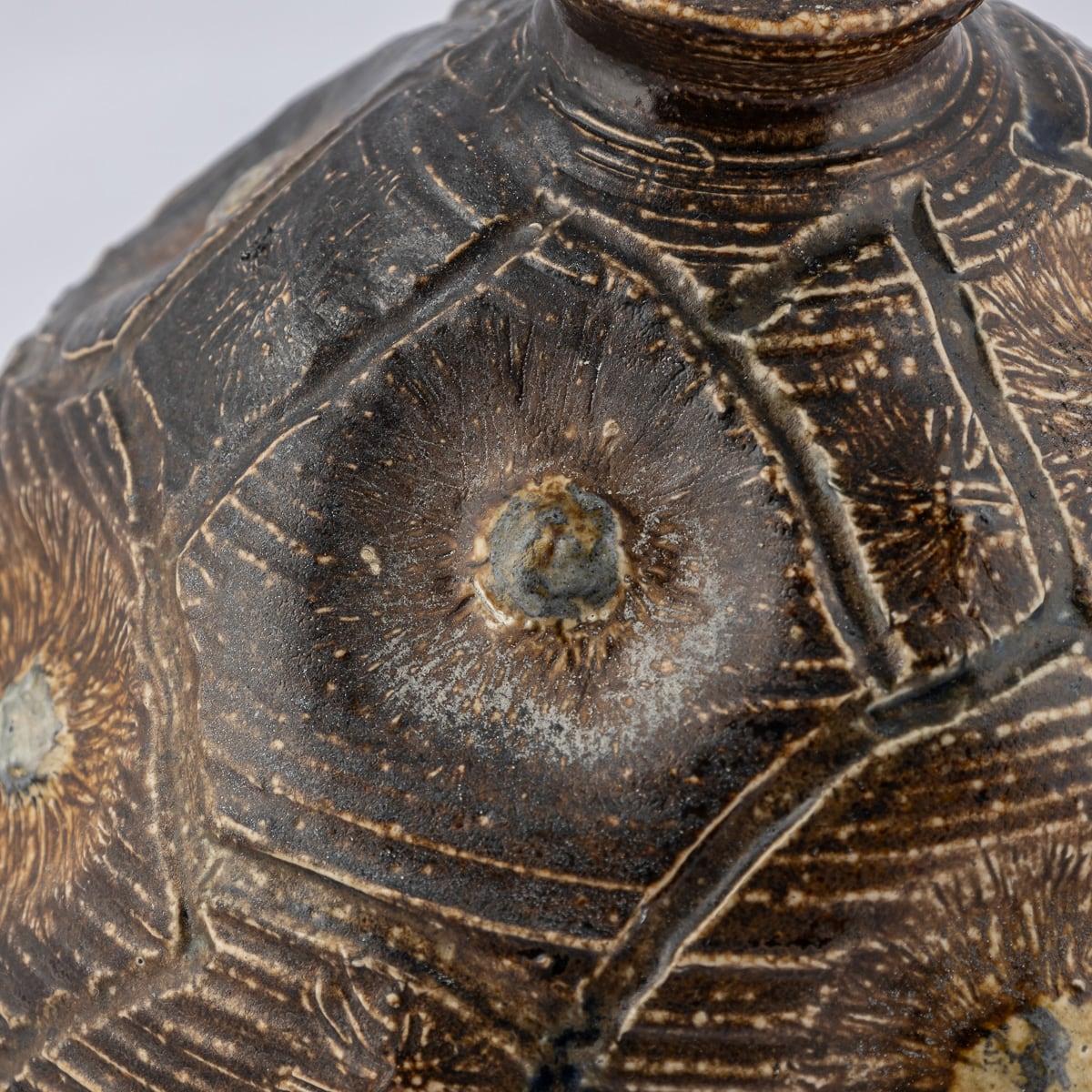 Ceramica Antico vaso Edwin Martin del XX secolo, Edwin Brothers, Londra (1860-1915) in vendita