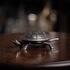 Antique 20th Century English Novelty Cast Iron Tortoise Desk Bell c.1910