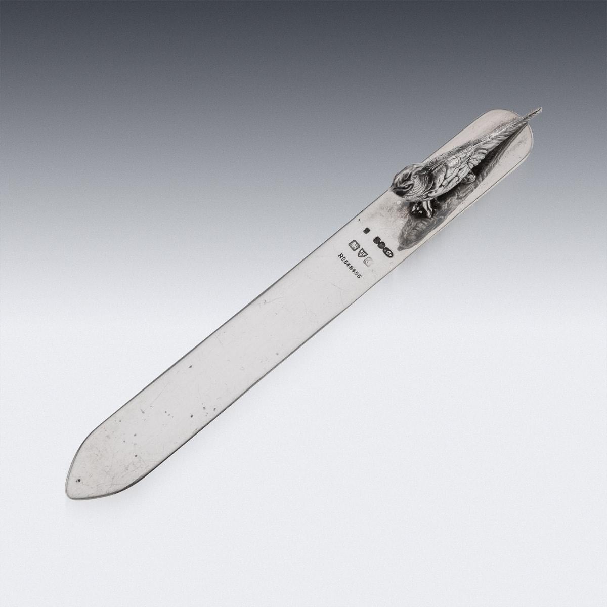 Britannique Bookmark anglais ancien du 20ème siècle en argent massif par Sampson Mordan & Co vers1918 en vente