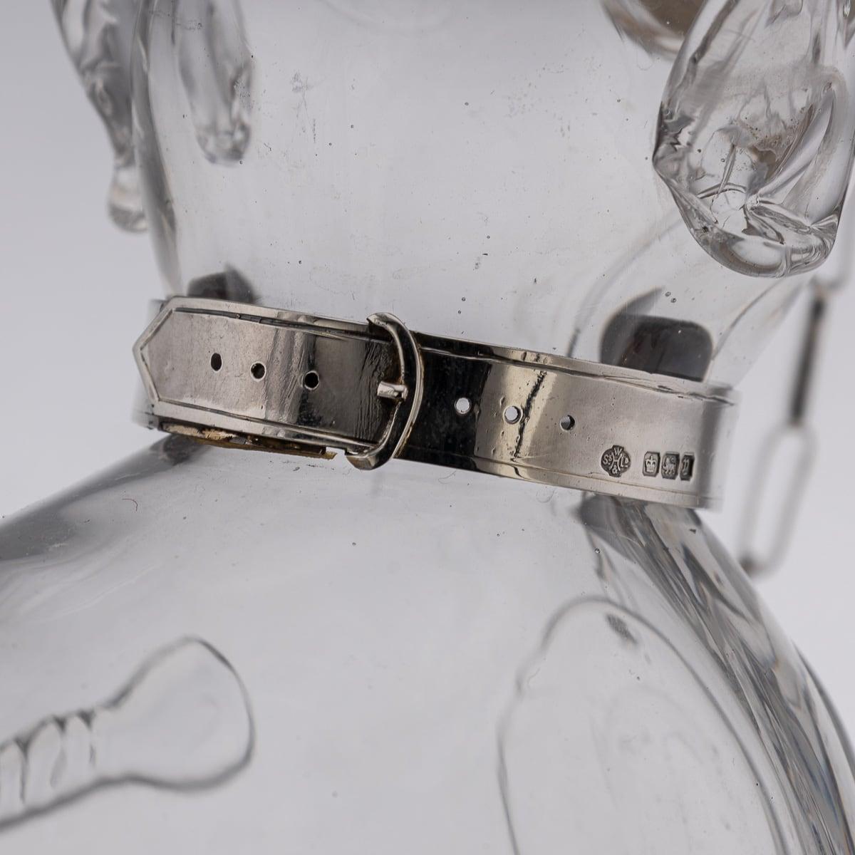Antigua jarra de clarete inglesa del siglo XX de plata maciza y cristal c.1916 en venta 11