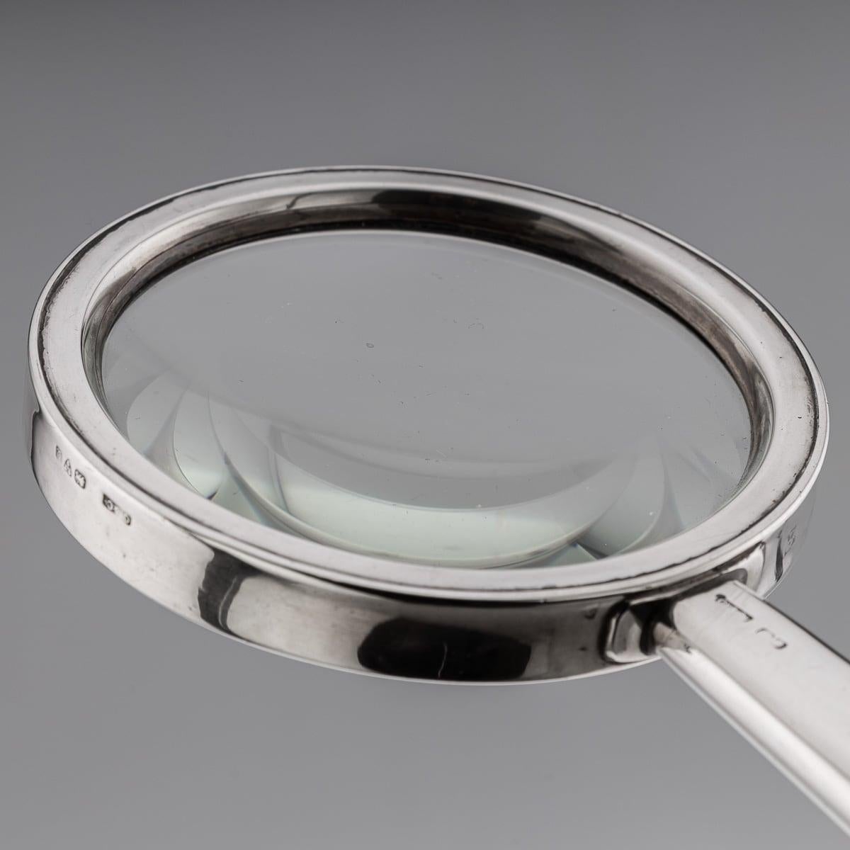 Antique 20th Century English Solid Silver Magnifying Glass, Chester c.1916 For Sale 2