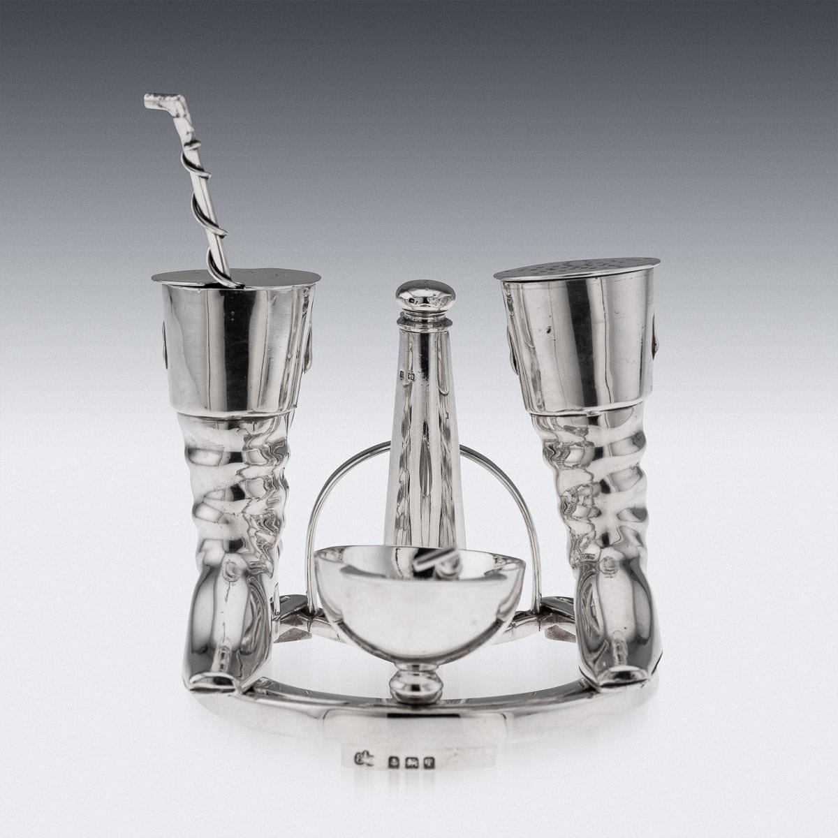Antiguo juego de condimentos Jockey de plata maciza inglesa del siglo XX c.1908 Plata esterlina en venta