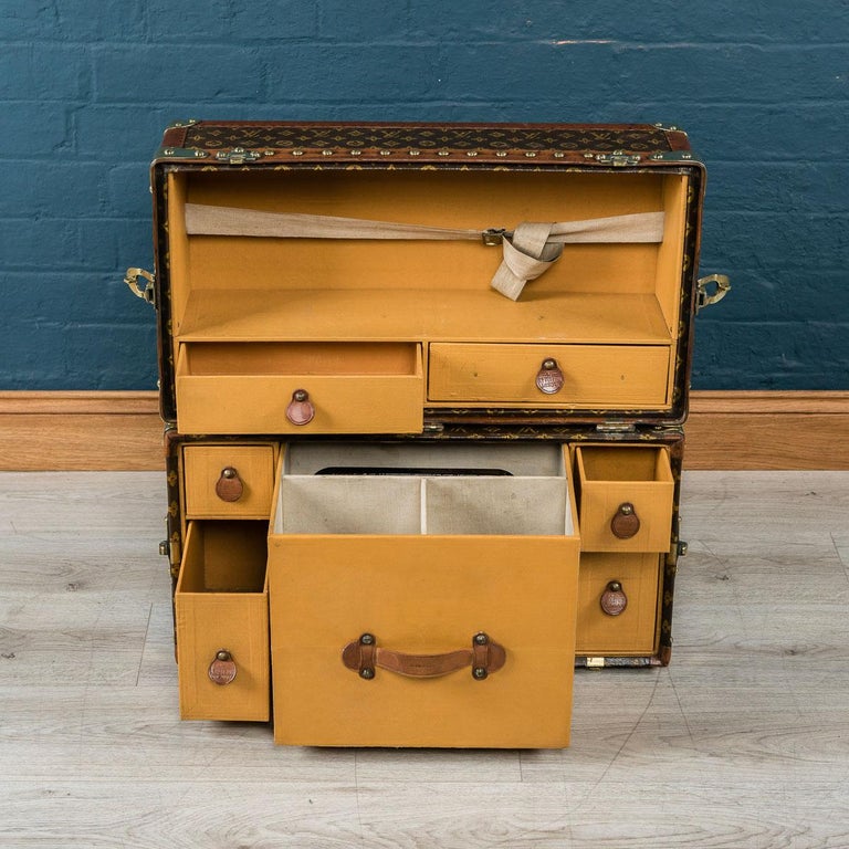 Antique 20th century Extremely Rare Louis Vuitton Hemingway Trunk, circa 1935 For Sale at 1stdibs