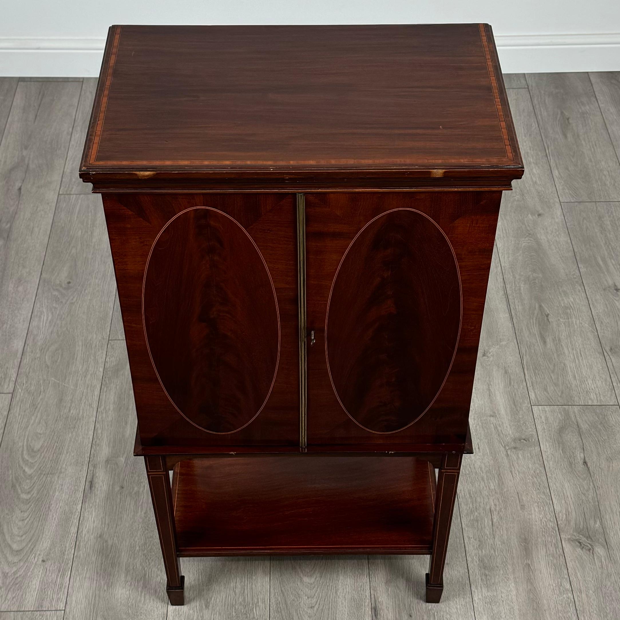 Antique 20th Century Fine Quality Cabinet In Mahogany ( REF AF-3716 ) For Sale 7