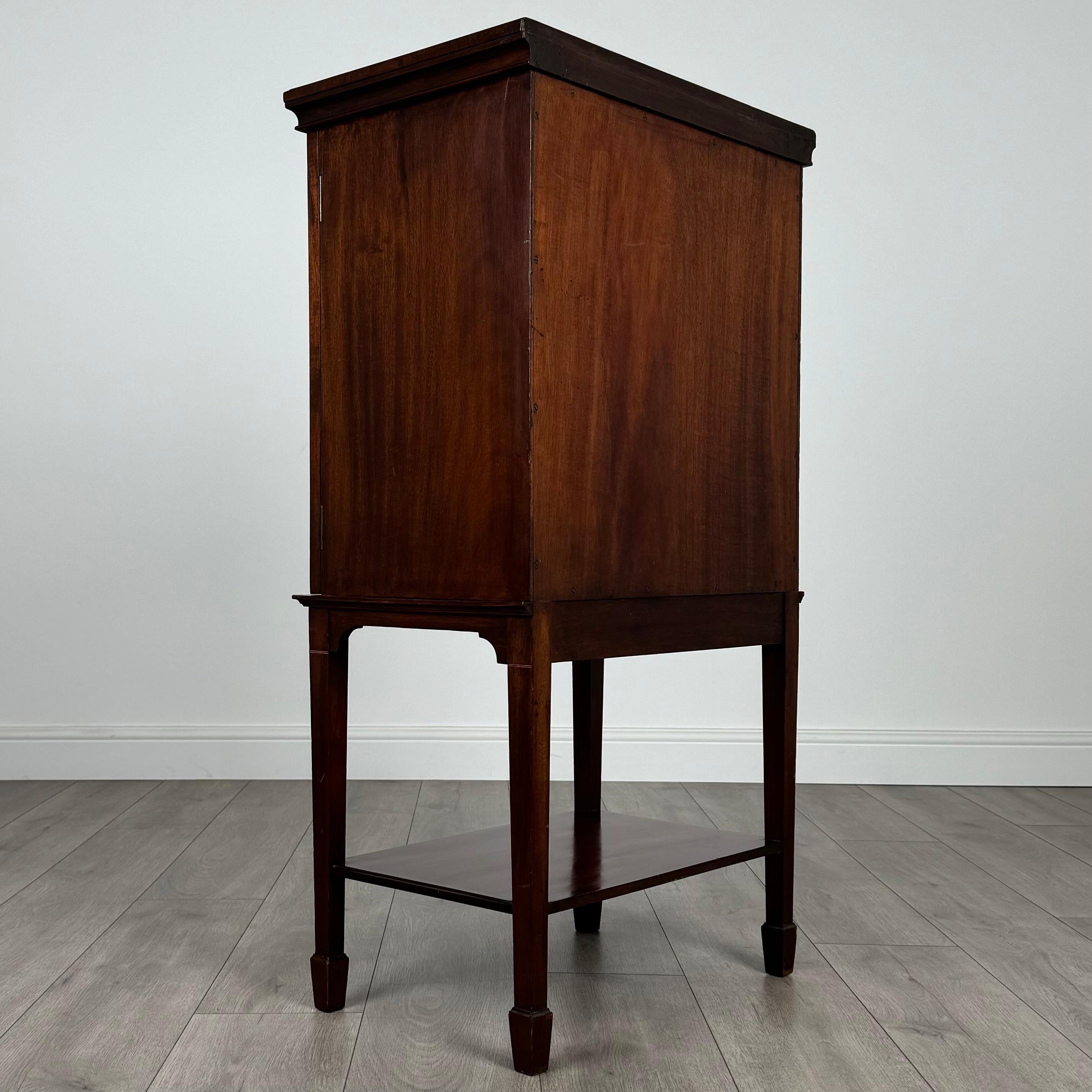 Antique 20th Century Fine Quality Cabinet In Mahogany ( REF AF-3716 ) For Sale 2