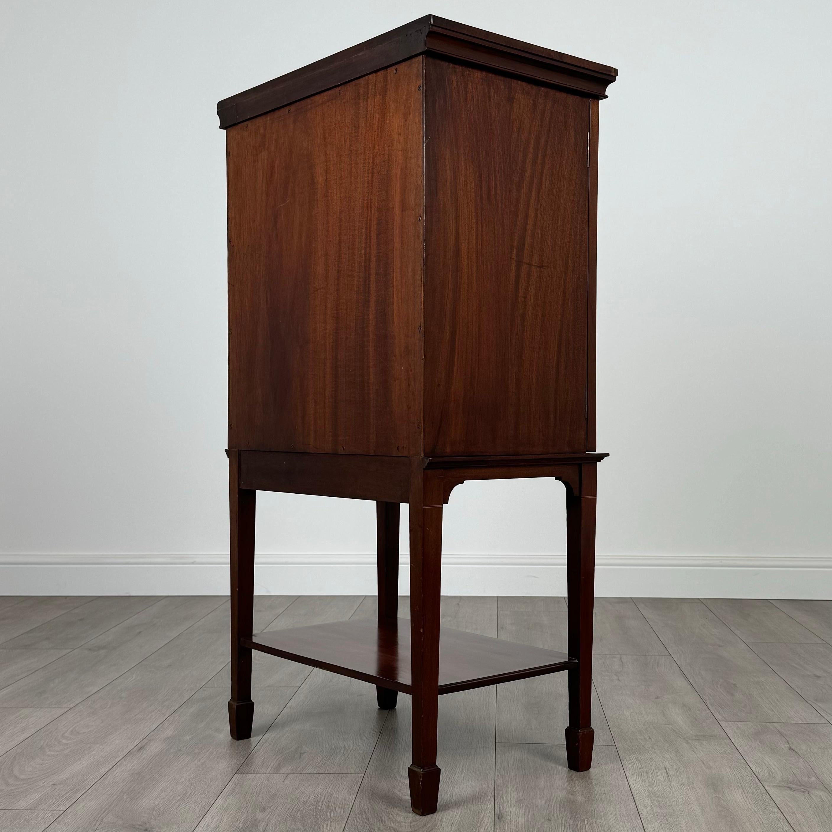 Antique 20th Century Fine Quality Cabinet In Mahogany ( REF AF-3716 ) For Sale 4