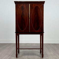 Antiker, hochwertiger Schrank aus Mahagoni des 20. Jahrhunderts ( REF AF-3716)