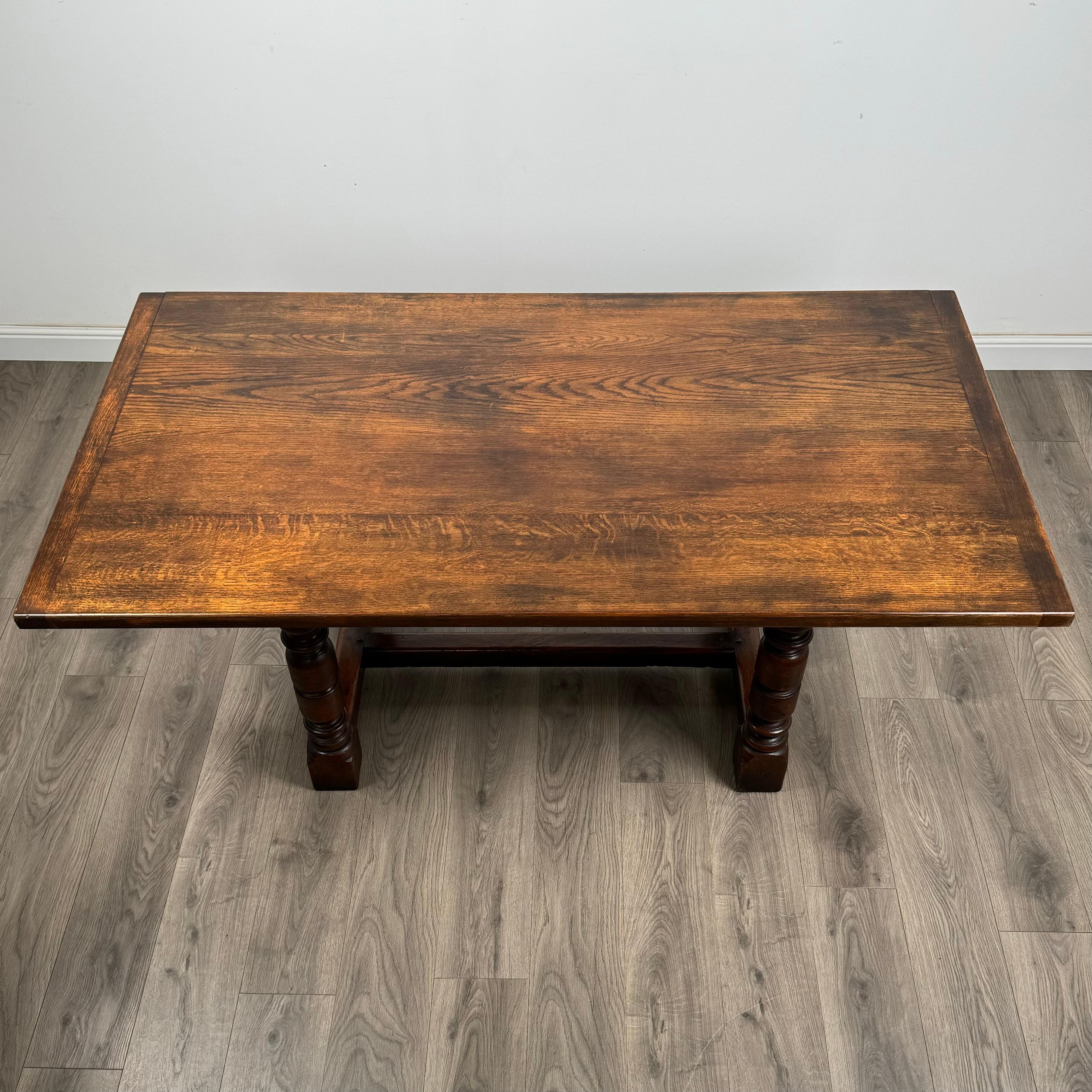 Antique 20th Century Fine Quality Dining Table In Solid Oak ( REF AF-3380 ) For Sale 2