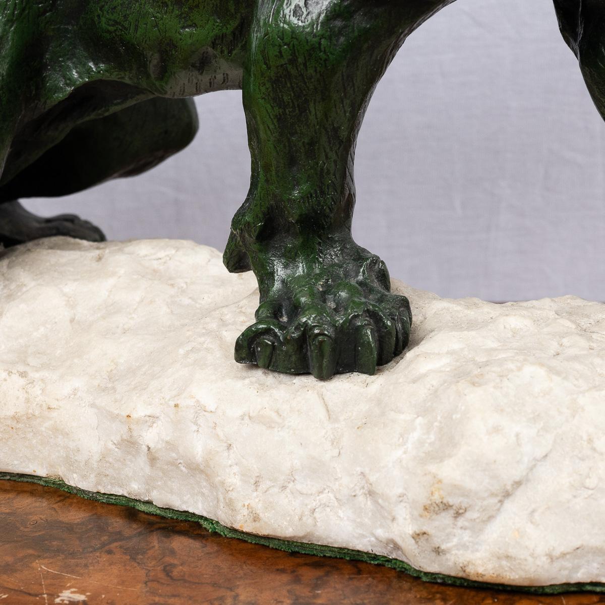 Antique 20ème siècle Art Déco français Jaguar sur base en pierre, Eugene Cartier en vente 10