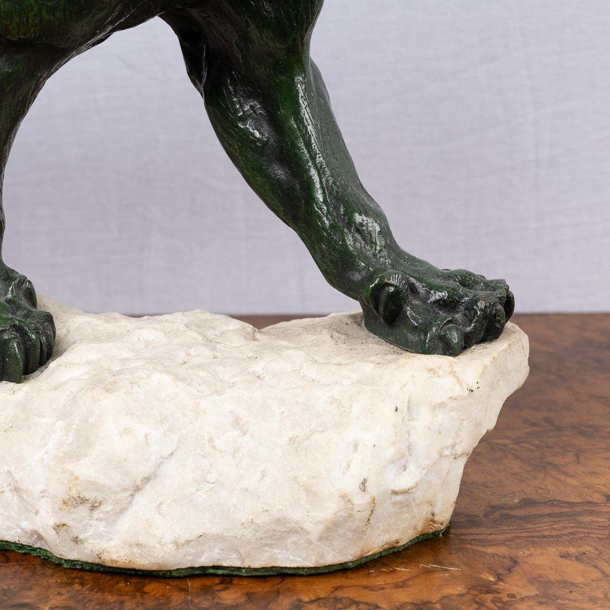 Antique 20ème siècle Art Déco français Jaguar sur base en pierre, Eugene Cartier en vente 11