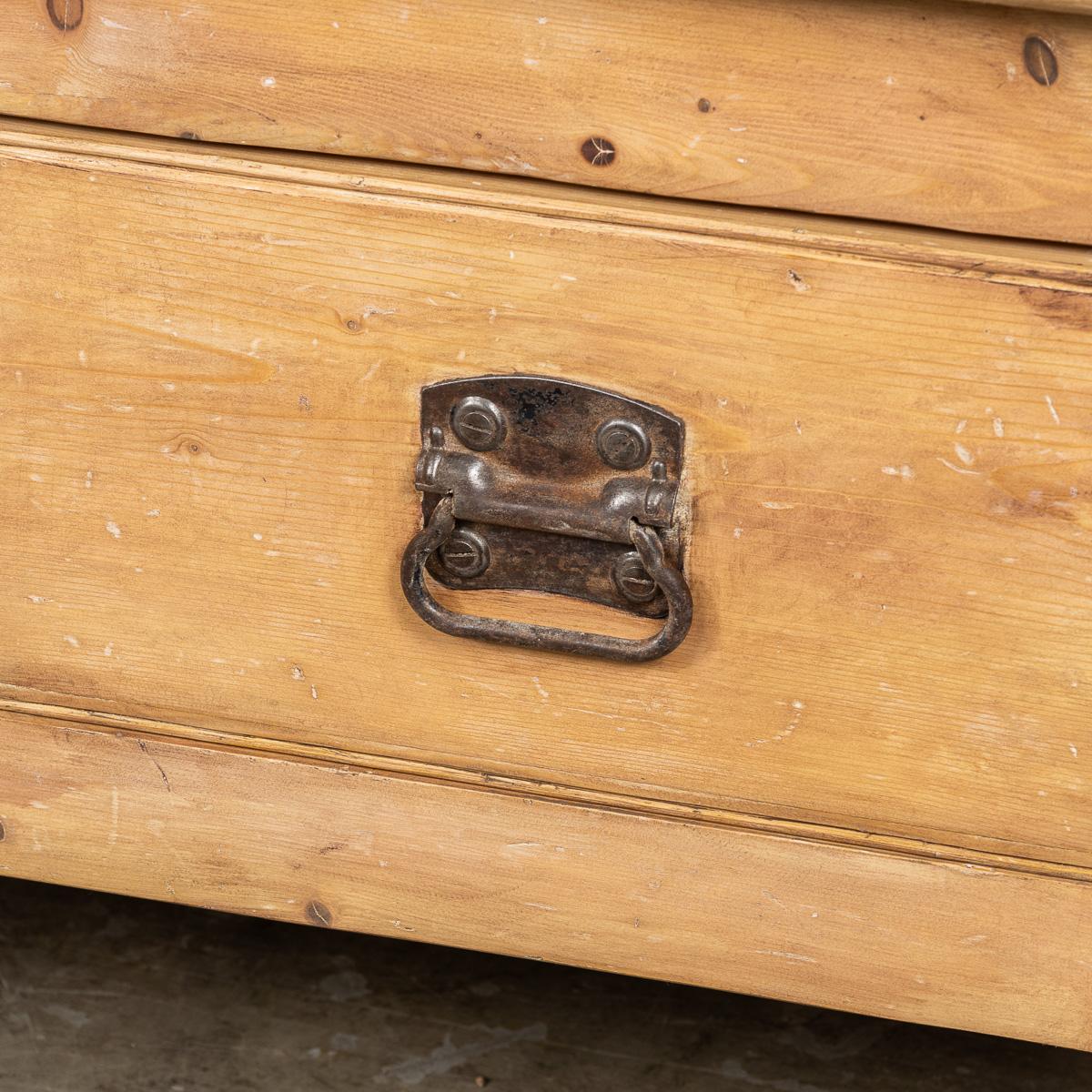 Ancienne table de boucherie française du 20ème siècle, vers 1920 en vente 4