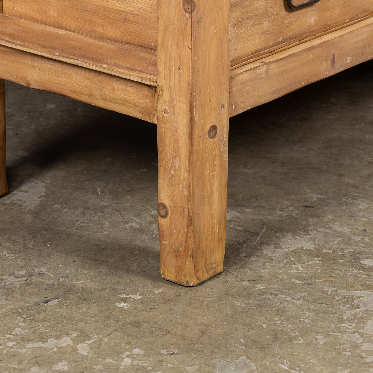 Ancienne table de boucherie française du 20ème siècle, vers 1920 en vente 8