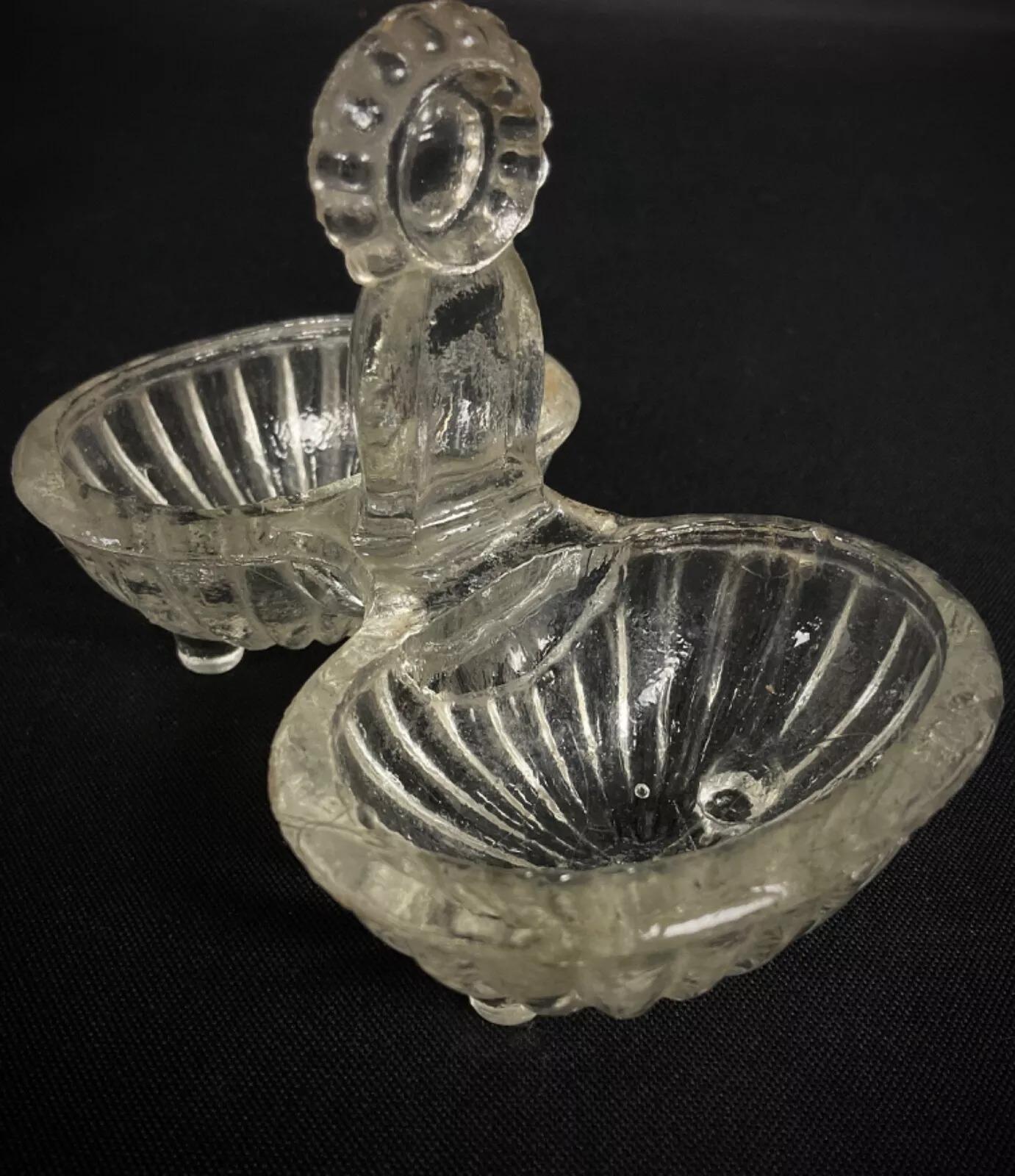 Antique 20th-Century French Quadruple-Footed Glass Salt Cellar - 2Y354 In Good Condition For Sale In Bordeaux, FR
