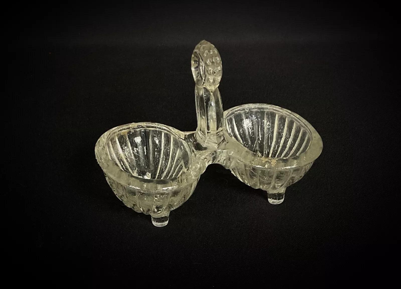 Antique 20th-Century French Quadruple-Footed Glass Salt Cellar - 2Y354 For Sale 2