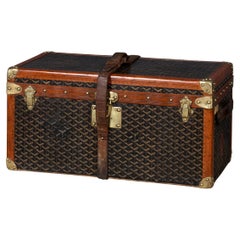 Antique 20th Century French Small Trunk By Goyard, Paris c.1920