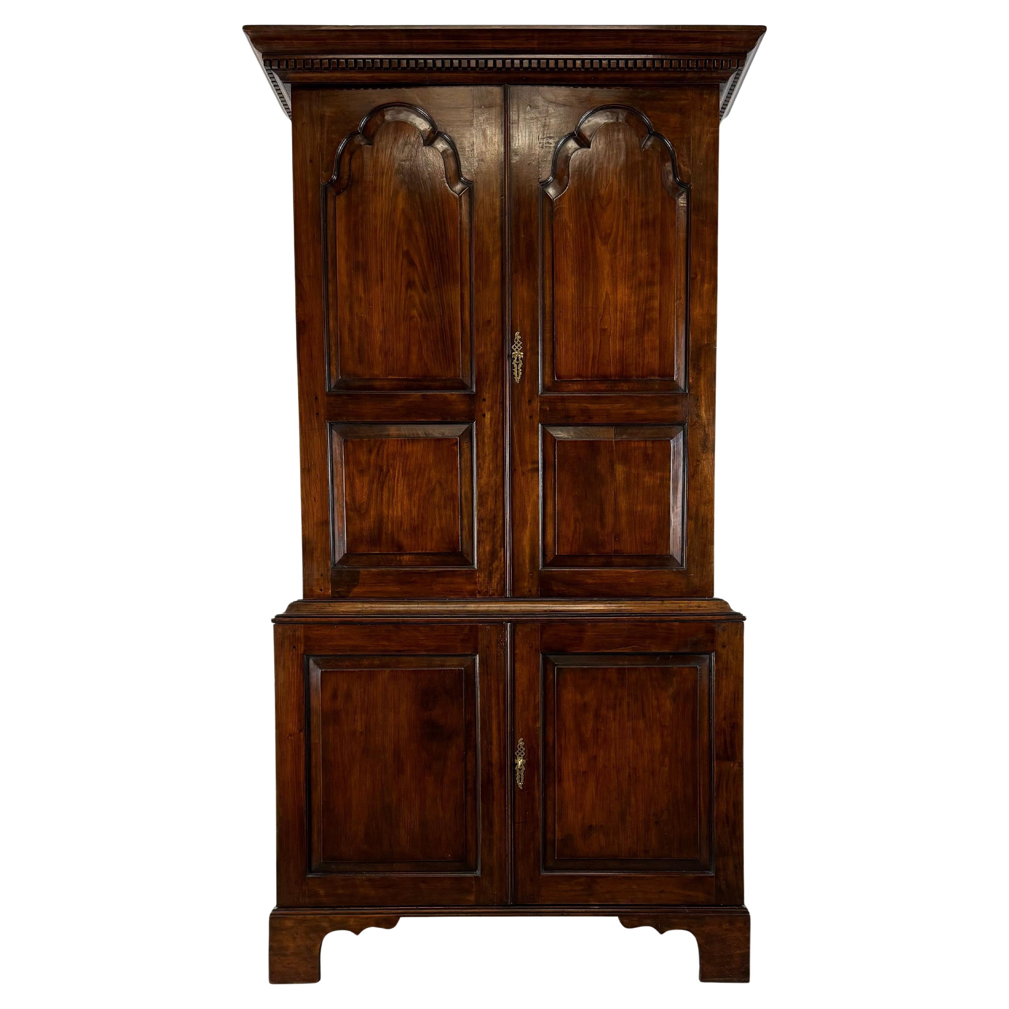 Antique 20th Century Georgian Style Cupboard In Fruitwood ( REF AF-3610 )