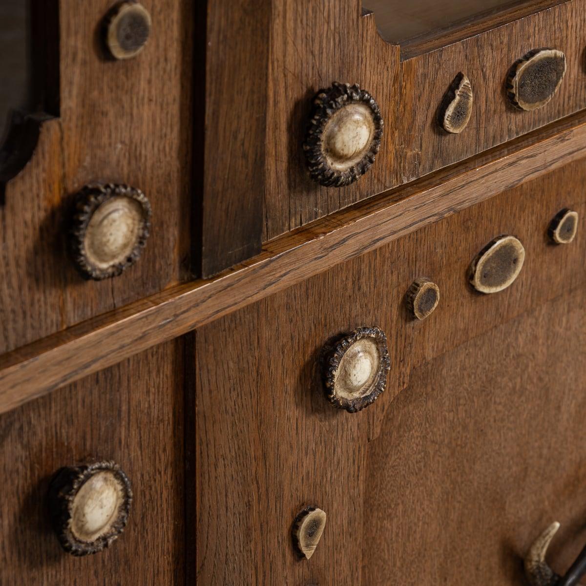 Antique 20th Century German Black Forest Oak & Antler Cabinet c.1900 For Sale 8