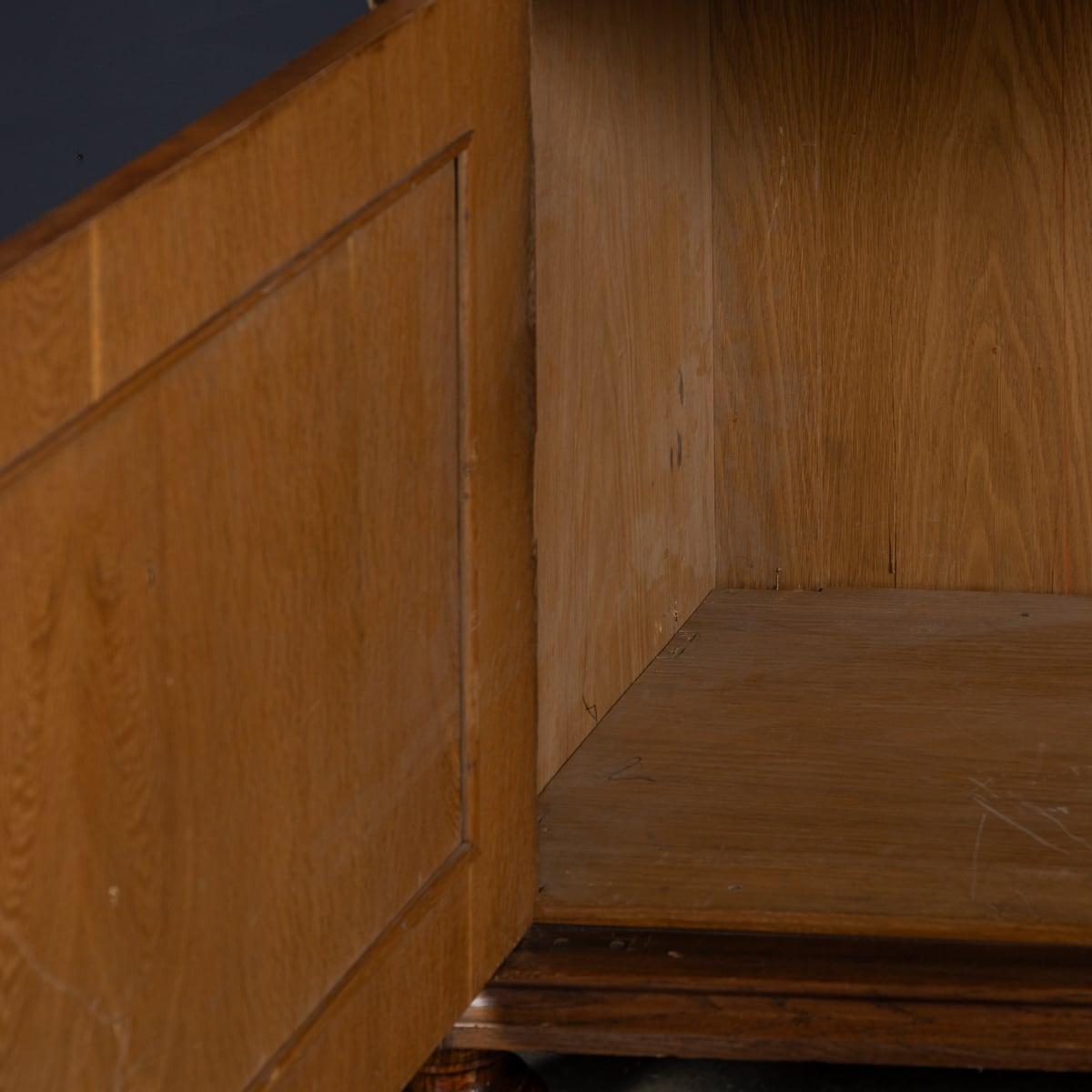 Antique 20th Century German Black Forest Oak & Antler Cabinet c.1900 For Sale 14