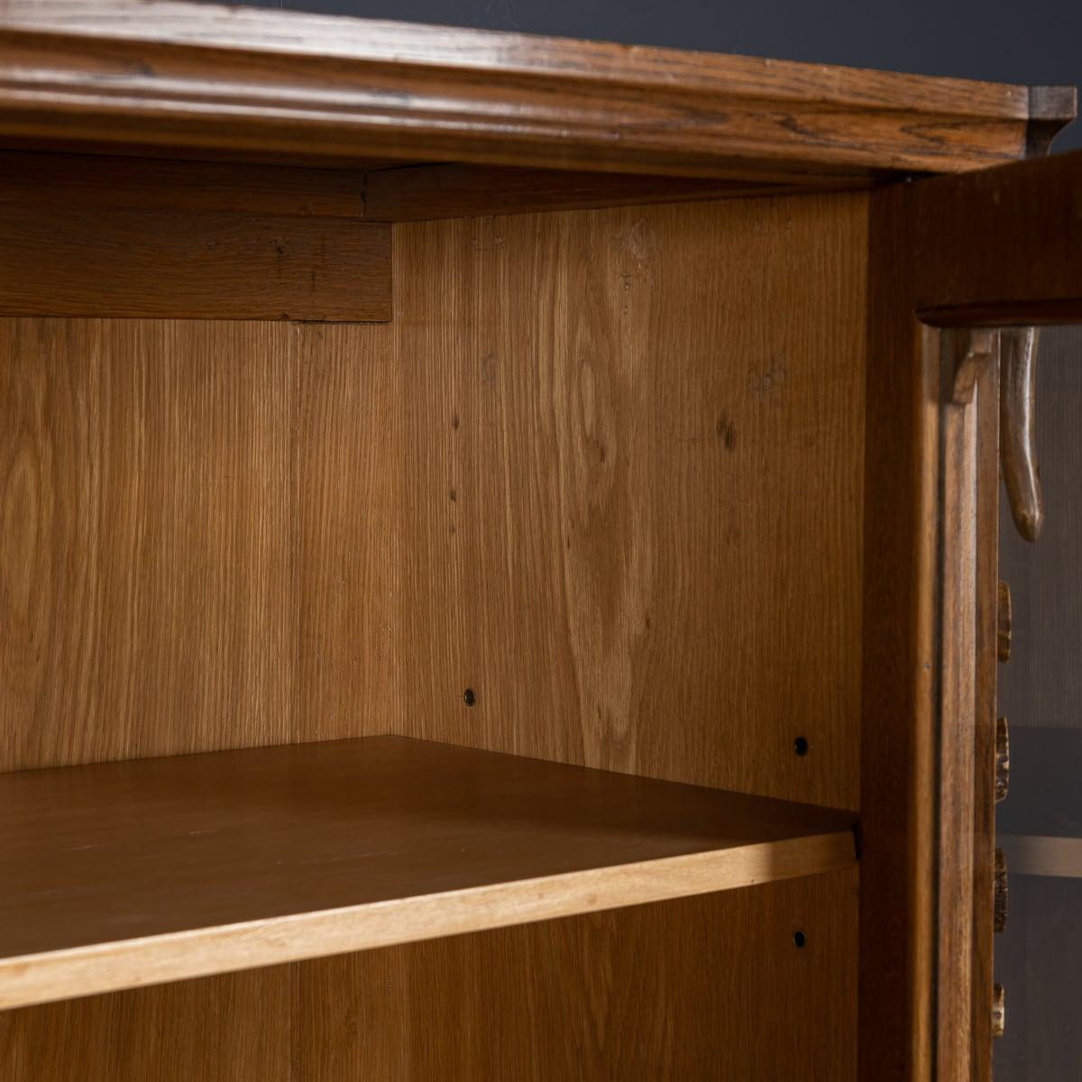 Antique 20th Century German Black Forest Oak & Antler Cabinet c.1900 For Sale 15