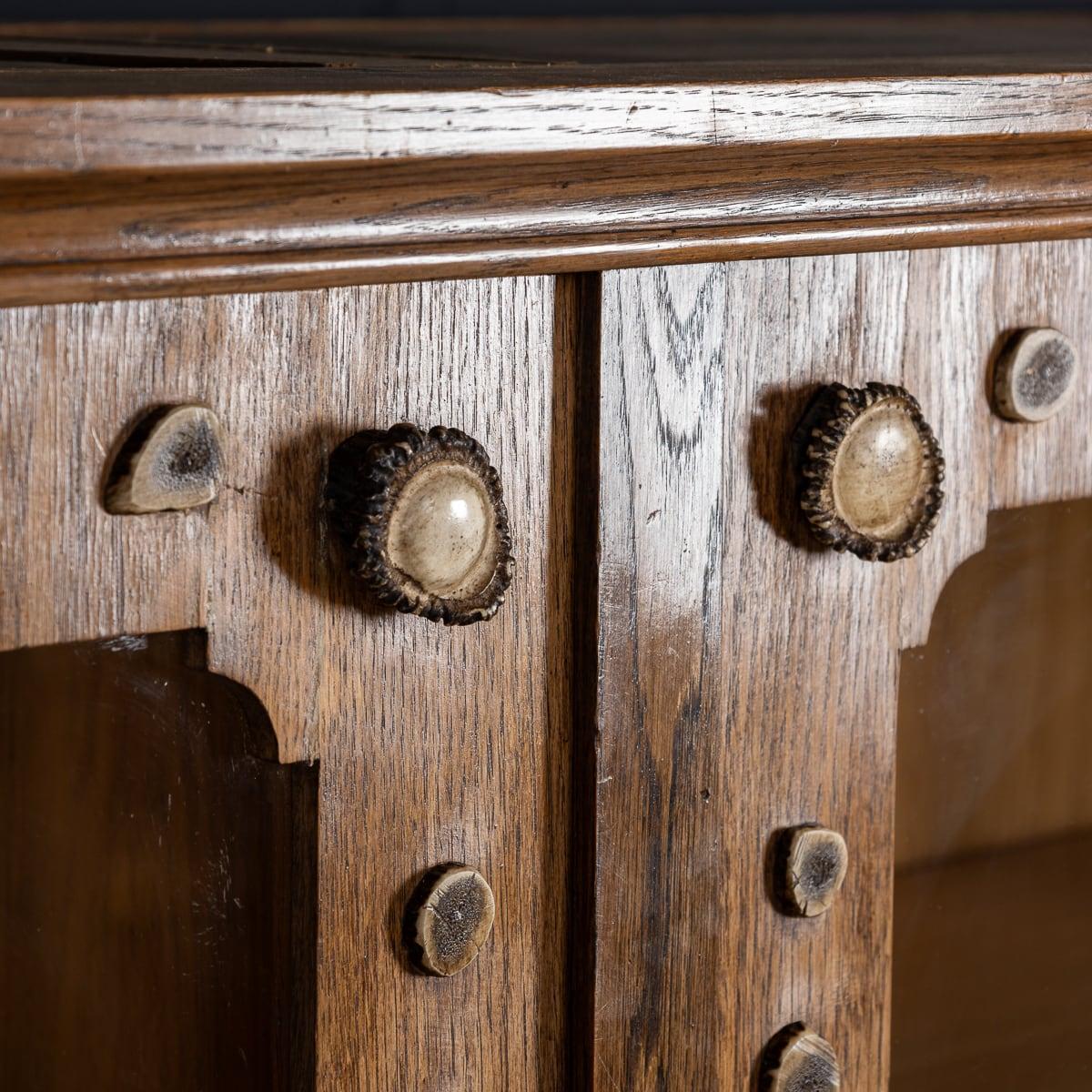Antique 20th Century German Black Forest Oak & Antler Cabinet c.1900 For Sale 5