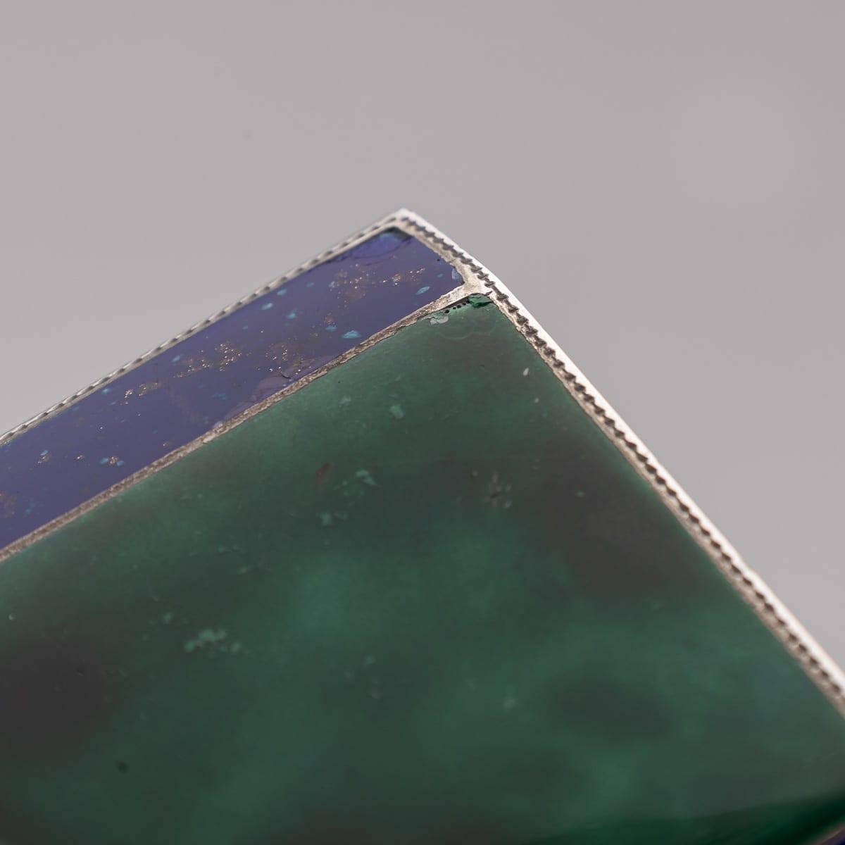 Antique 20th Century German Solid Silver & Enamel Cigarette Box c.1900 For Sale 8